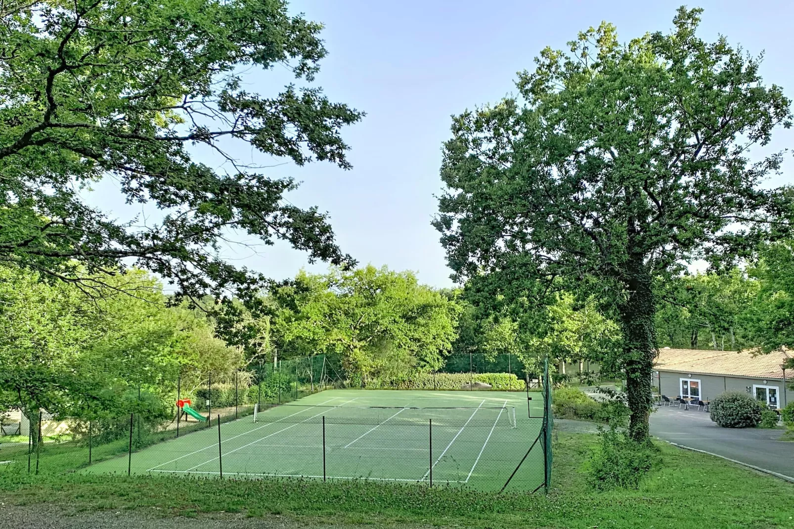 Hameaux des Lacs Accessible Two-Bedroom Cottage for 4 people - Gebieden zomer 1km