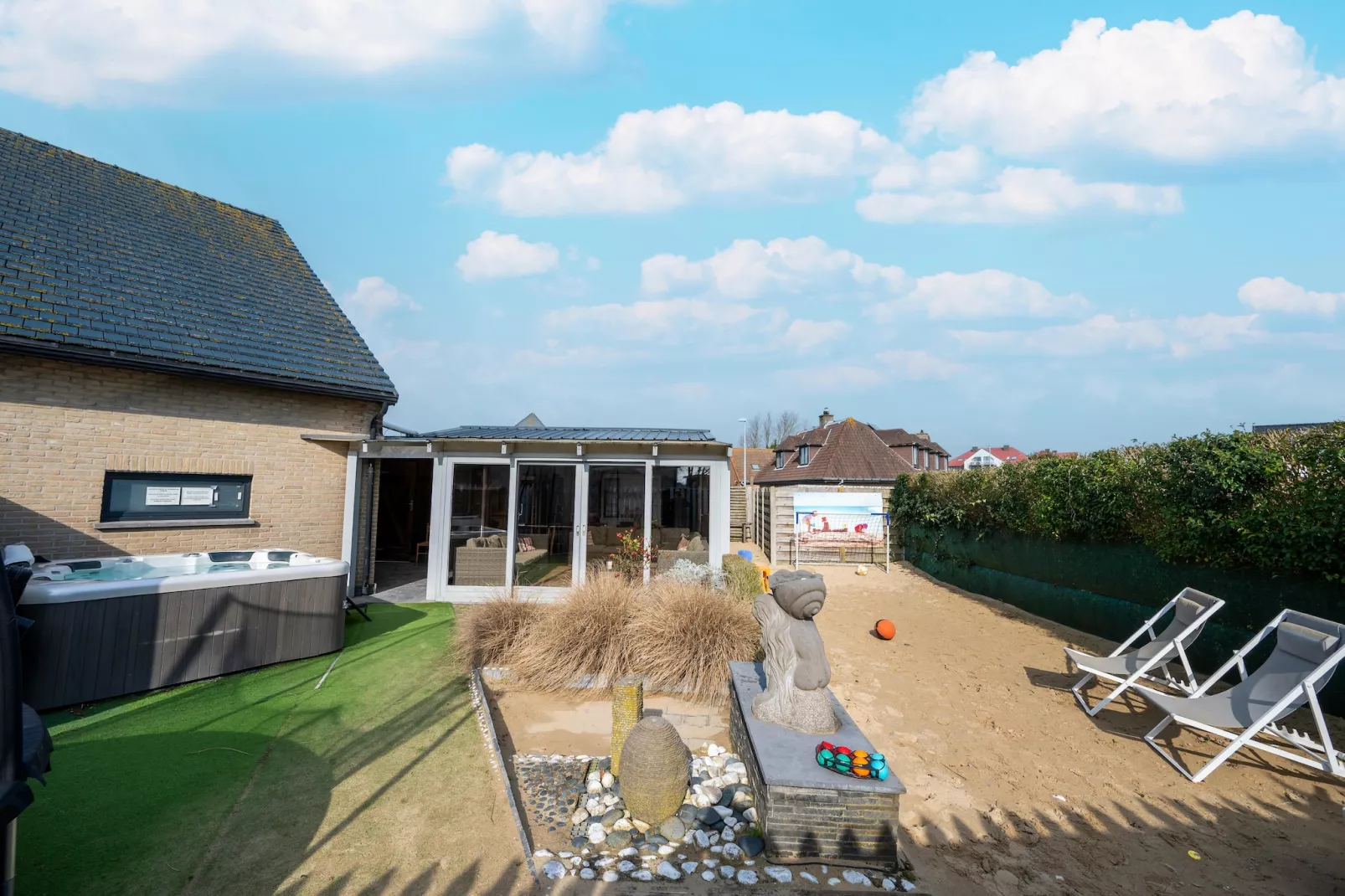 Villa Miami - Tuinen zomer