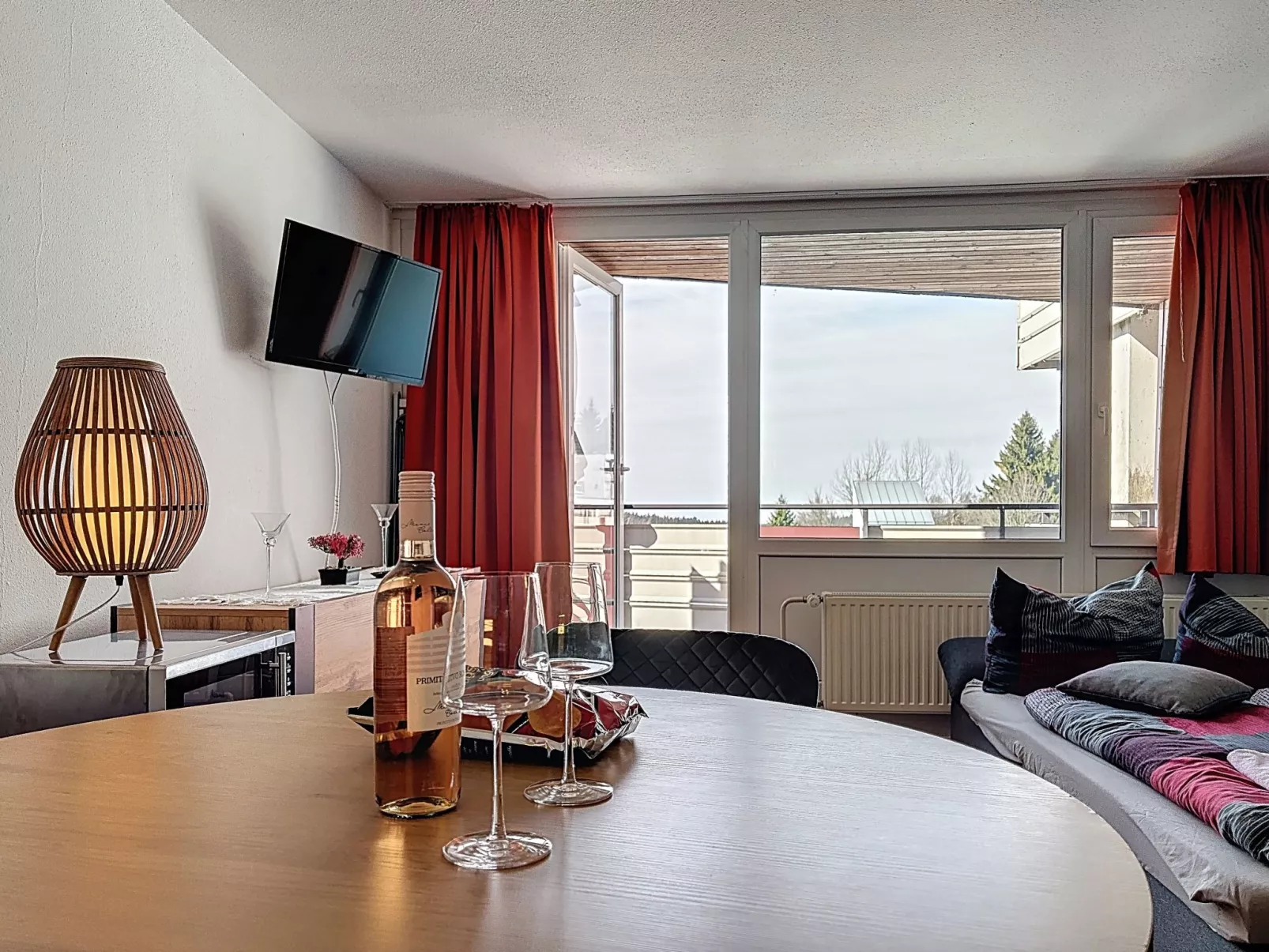 Urlaubsspaß inkl. Schwimmbad und Sauna - Binnen