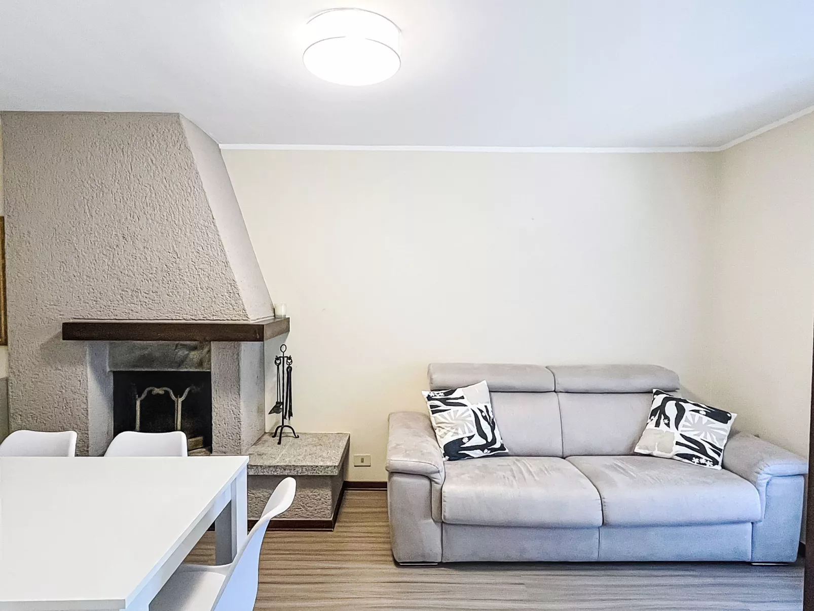 Angolo di sole - Binnen