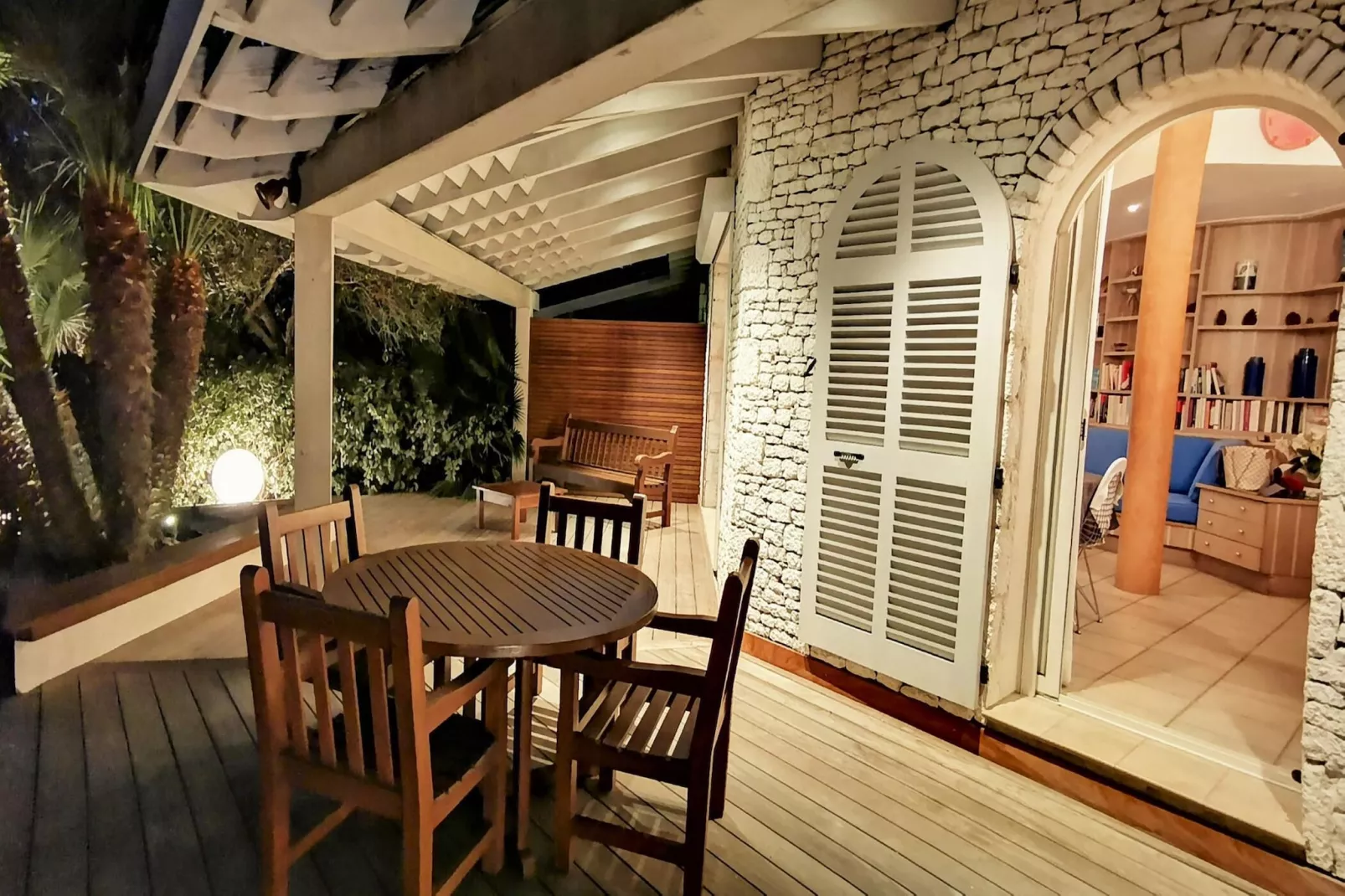 Villa le Lagon pour 4/5 personnes - Terrasbalkon