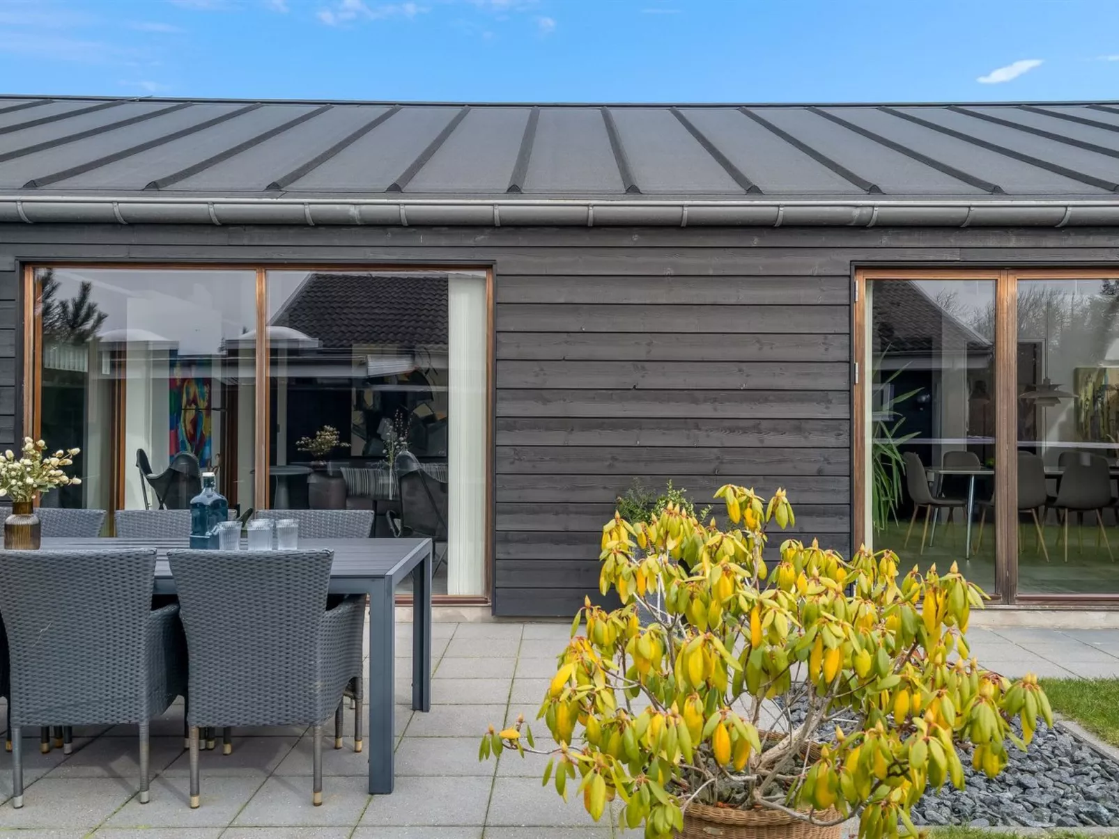 "Aaran" - 700m from the sea - Buiten