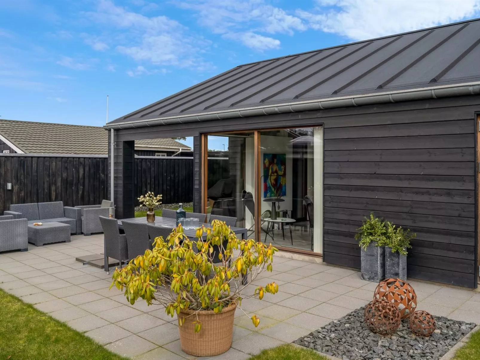 "Aaran" - 700m from the sea - Buiten