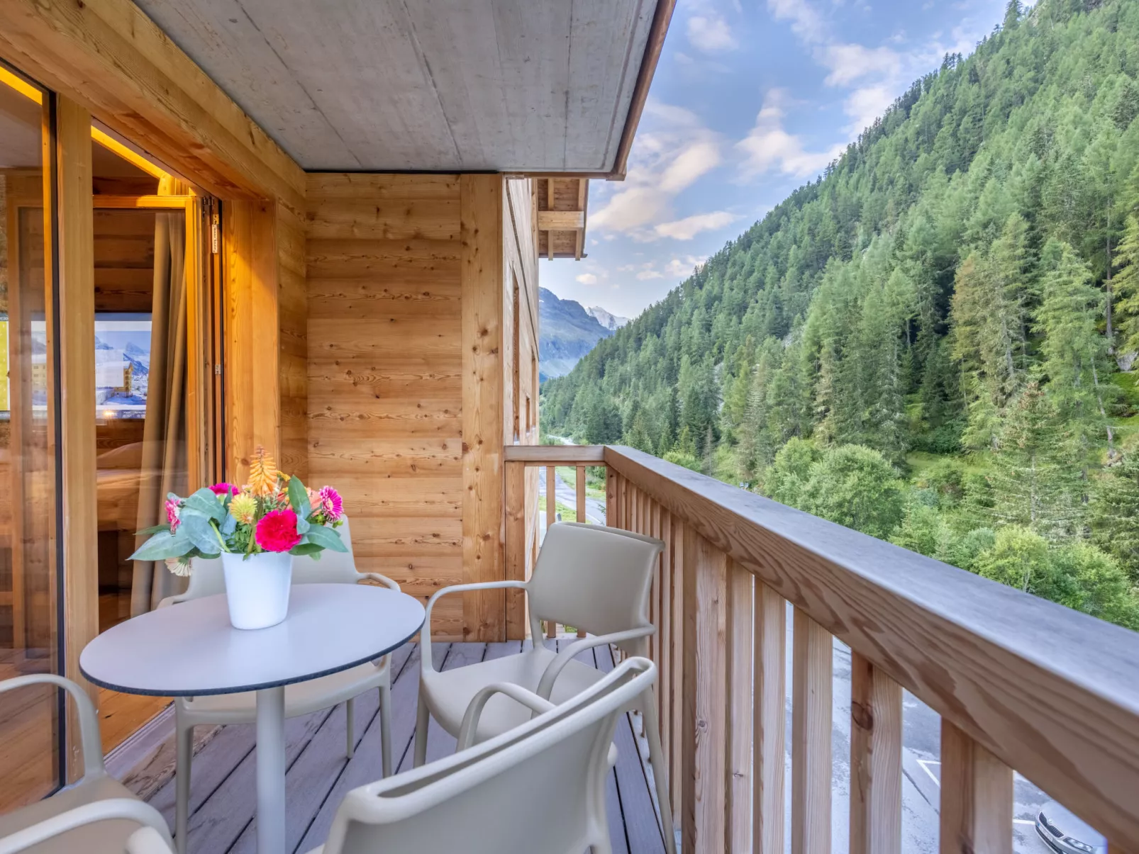 SWISSPEAK Resorts Zinal - Buiten