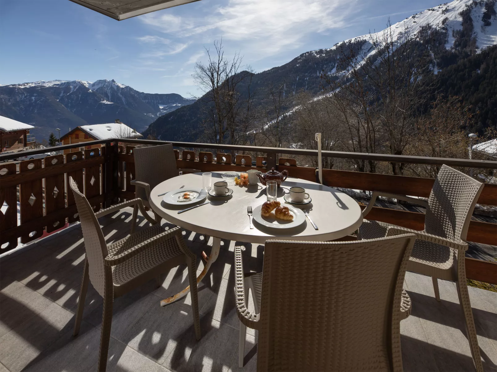 Tourbillon B 27 - Buiten