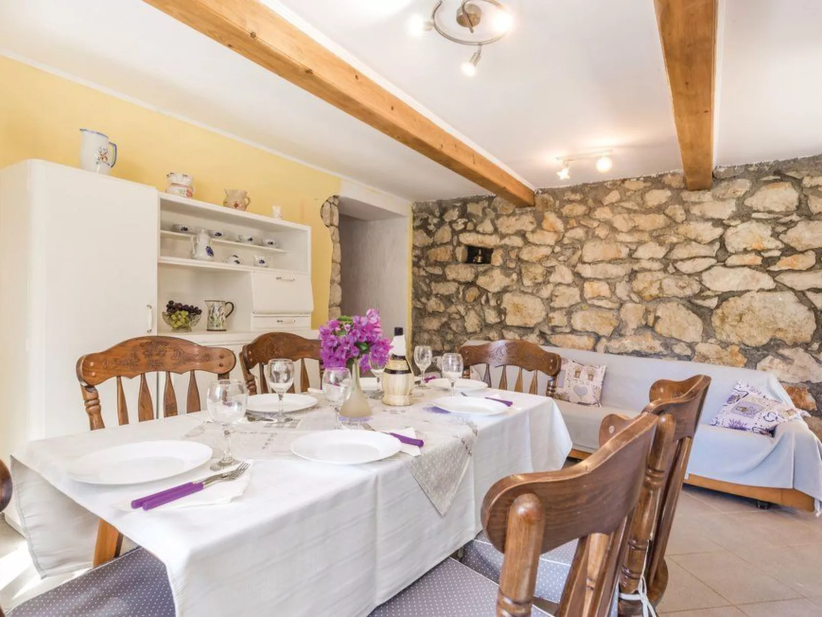 Für 6 Personen in Supetarska Draga - Image-tags.info