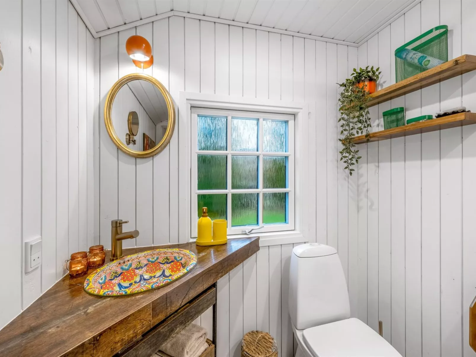 "Anu" - 2km to the fjord - Binnen