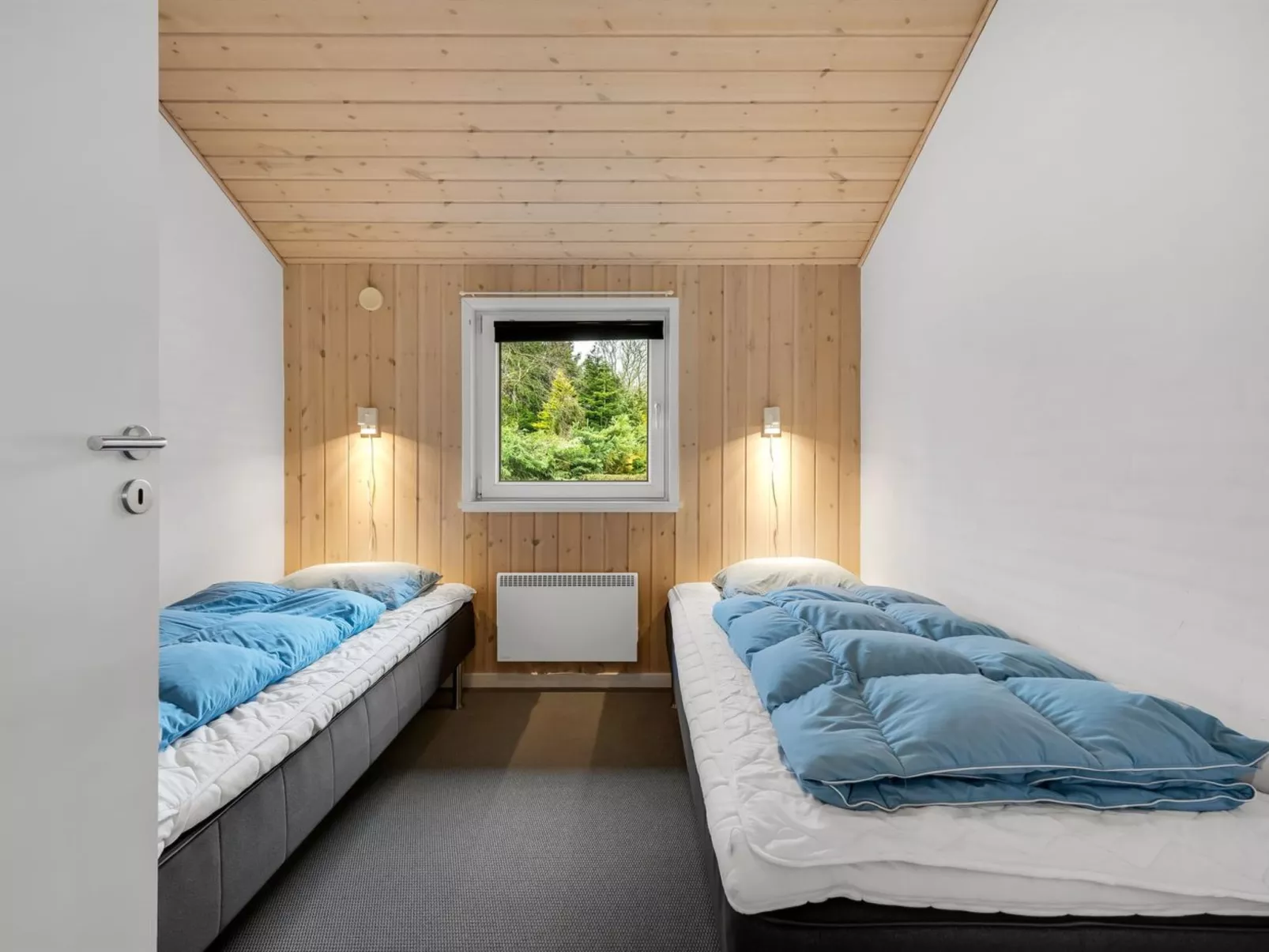 "Erikka" - 40km from the sea - Binnen