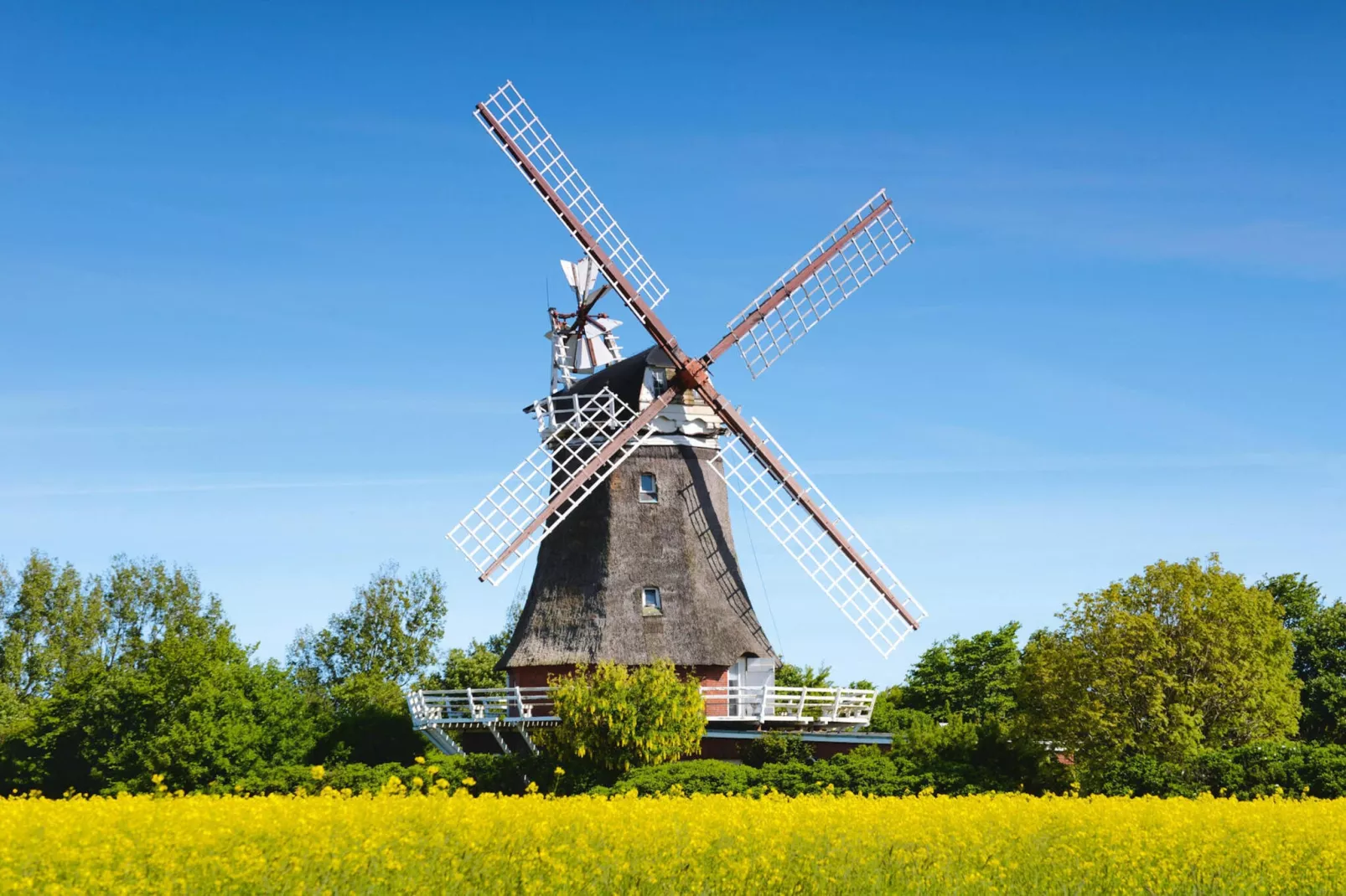 Doppelhaus in Oldsum auf Föhr-Haus 1 - Gebieden zomer 1km