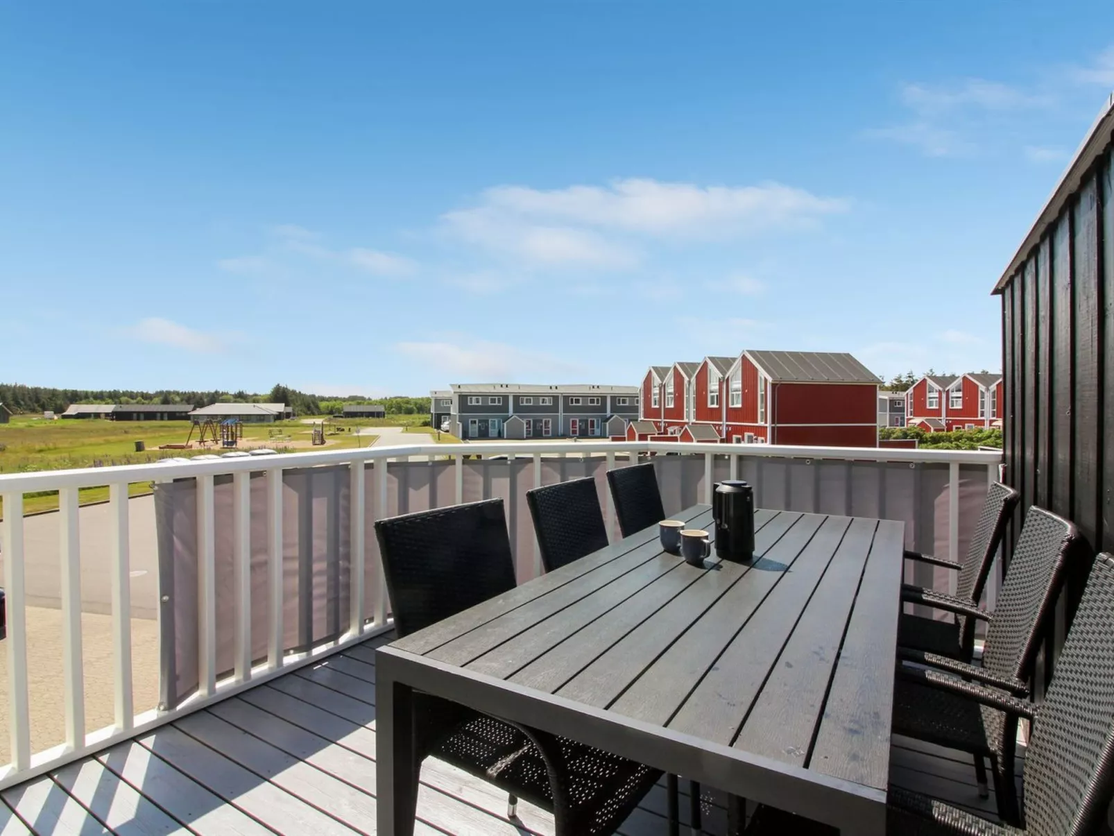 "Adna" - 700m from the sea - Buiten