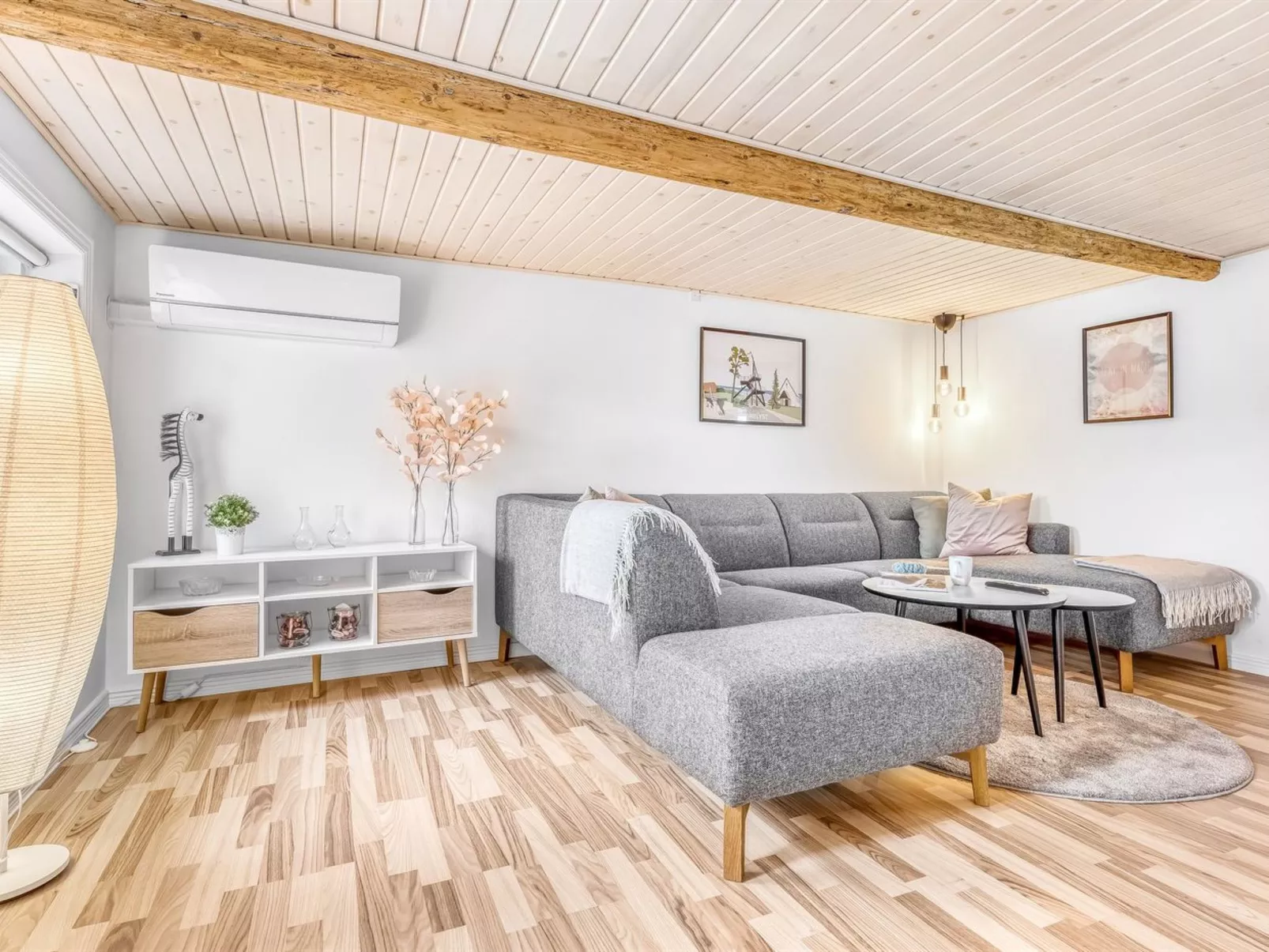 "Anneke" - 1.3km from the sea - Binnen