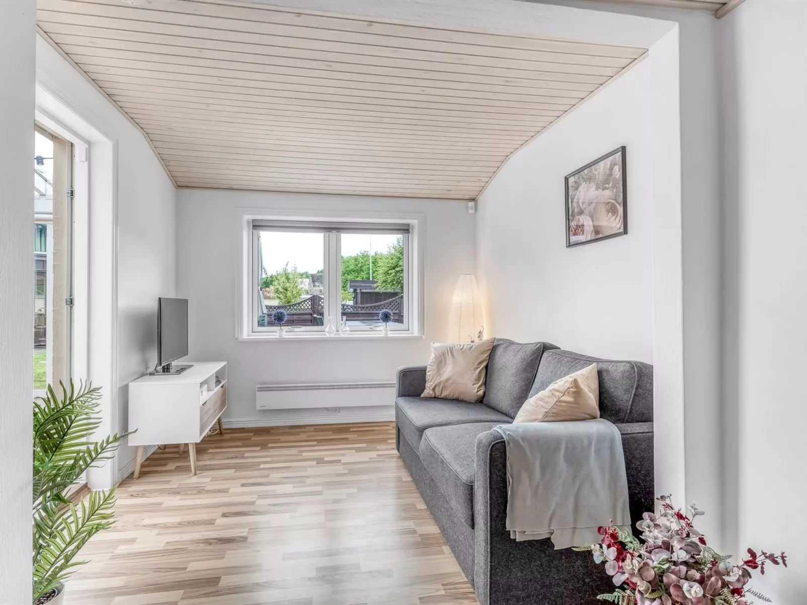 "Anneke" - 1.3km from the sea - Binnen