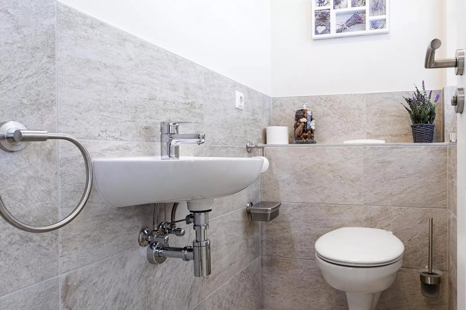 Schilfrohrsänger 28 - Badkamer