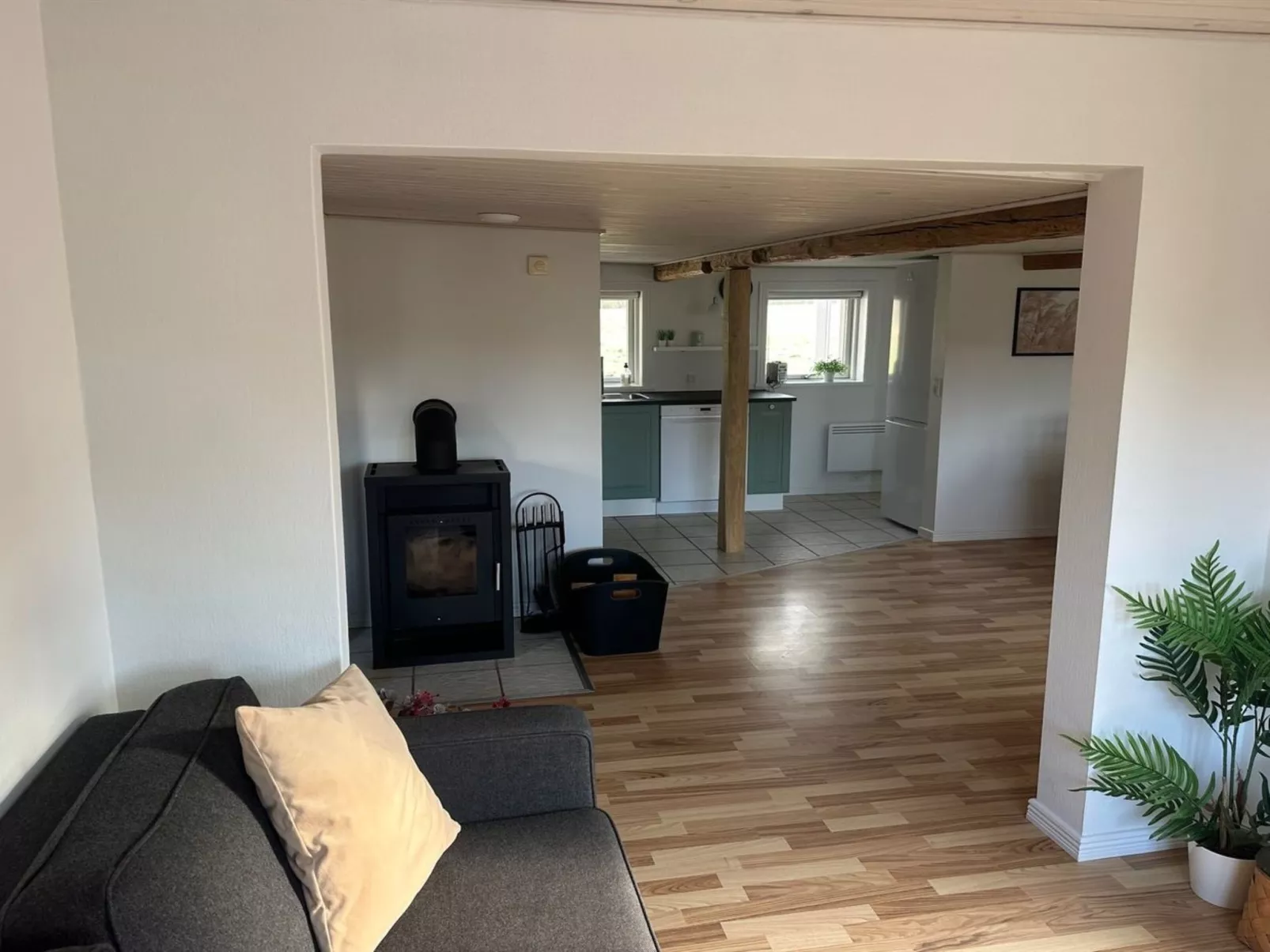 "Anneke" - 1.3km from the sea - Binnen