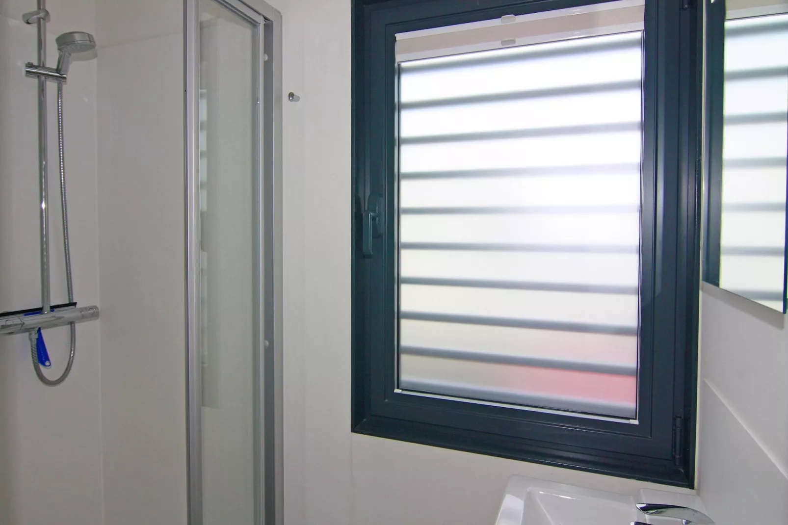 Houseboat Floating Houses Blue Active, Ribnitz-Damgarten-Blue Active - Badkamer