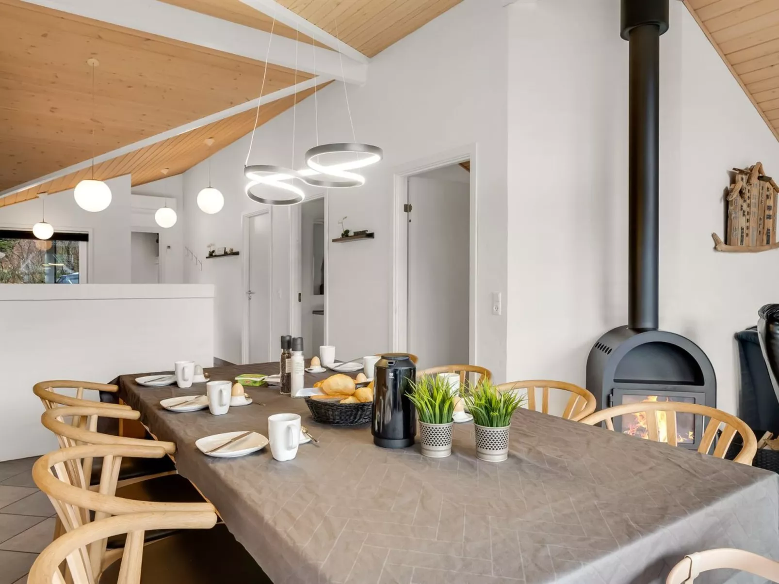 "Erikka" - 40km from the sea - Binnen