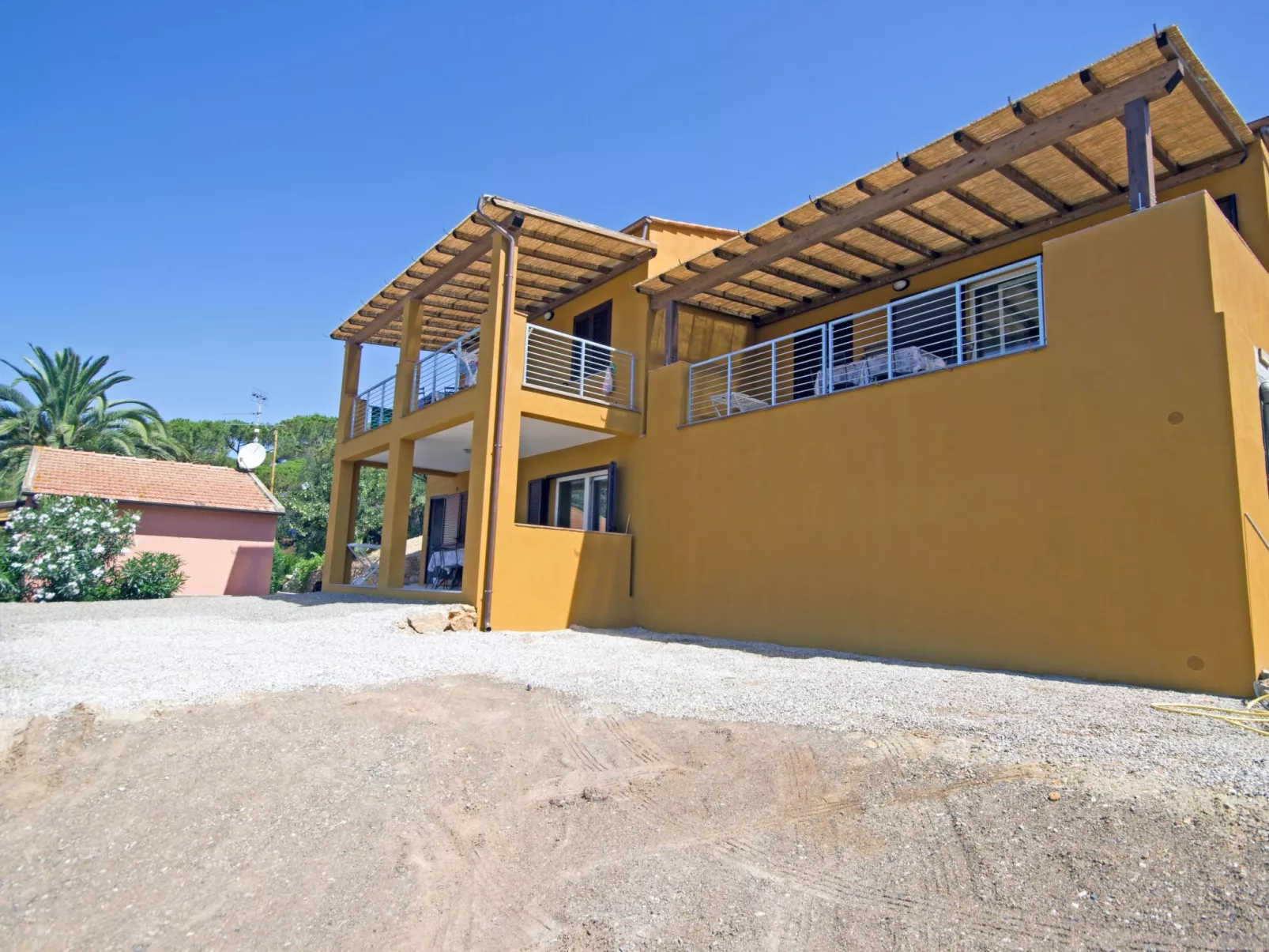 Neugebaute Wohnung mit Terrasse - Image-tags.info