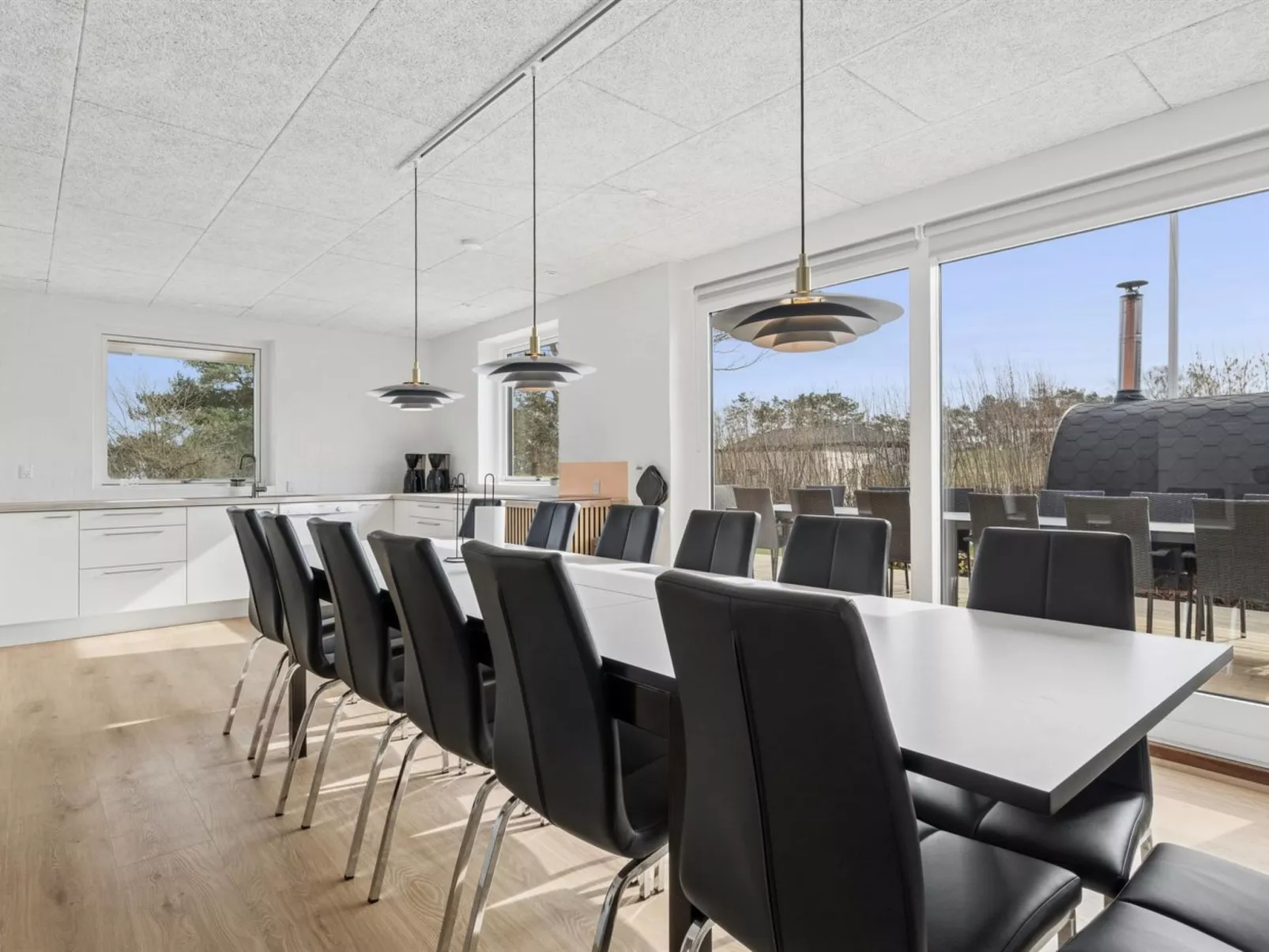 "Cyrill" - 2km from the sea - Binnen