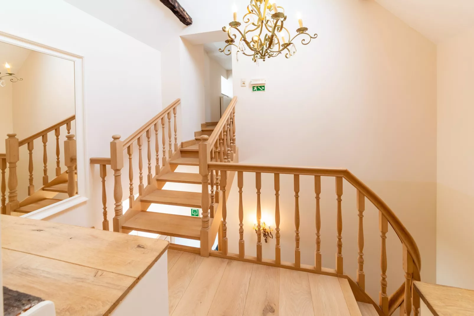 La Cour de Himbe - Buitenkant zomer