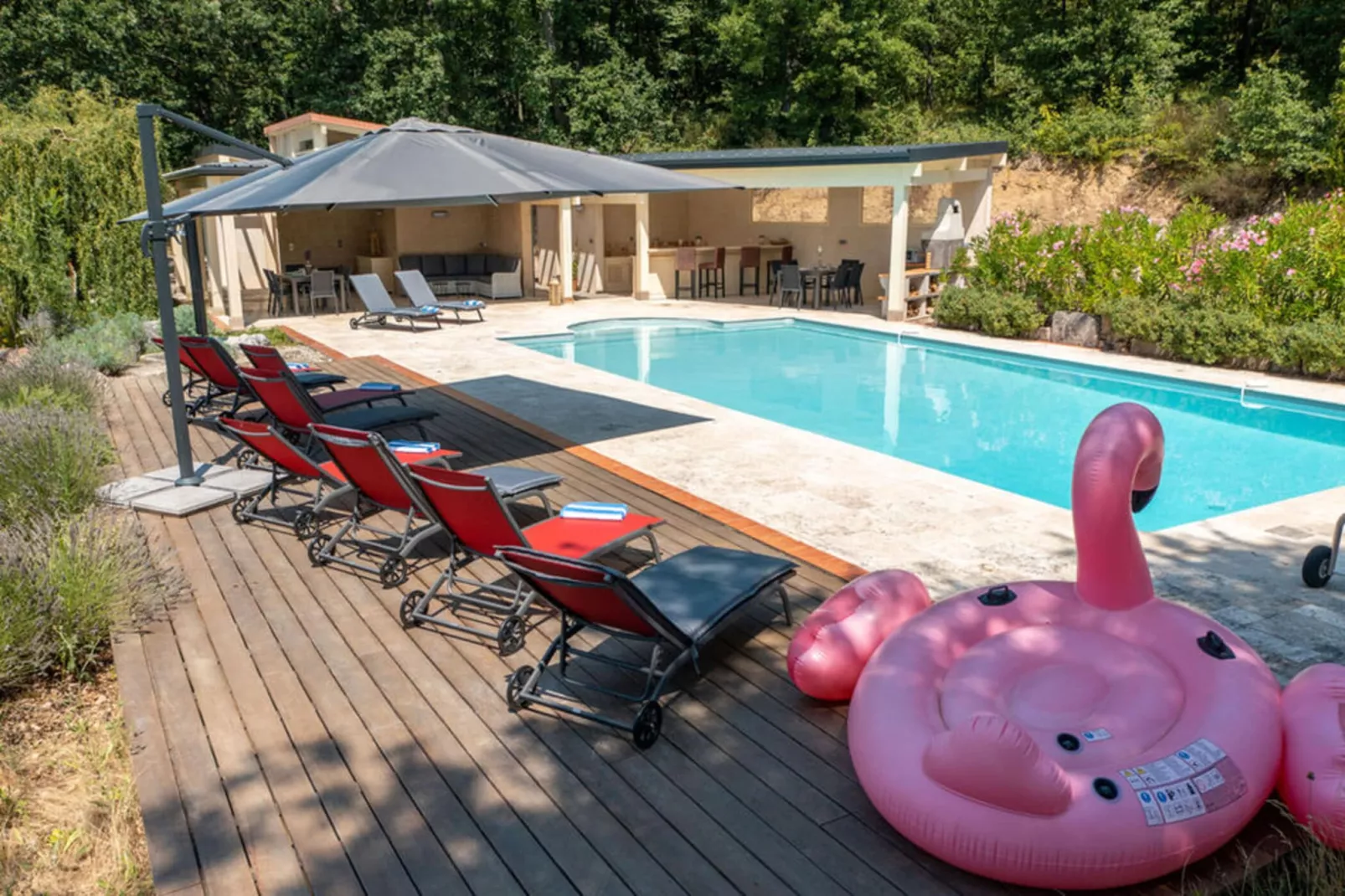 SCI Le Caz Propriété – Villa de Luxe dans le Sud de la France 16 persons
