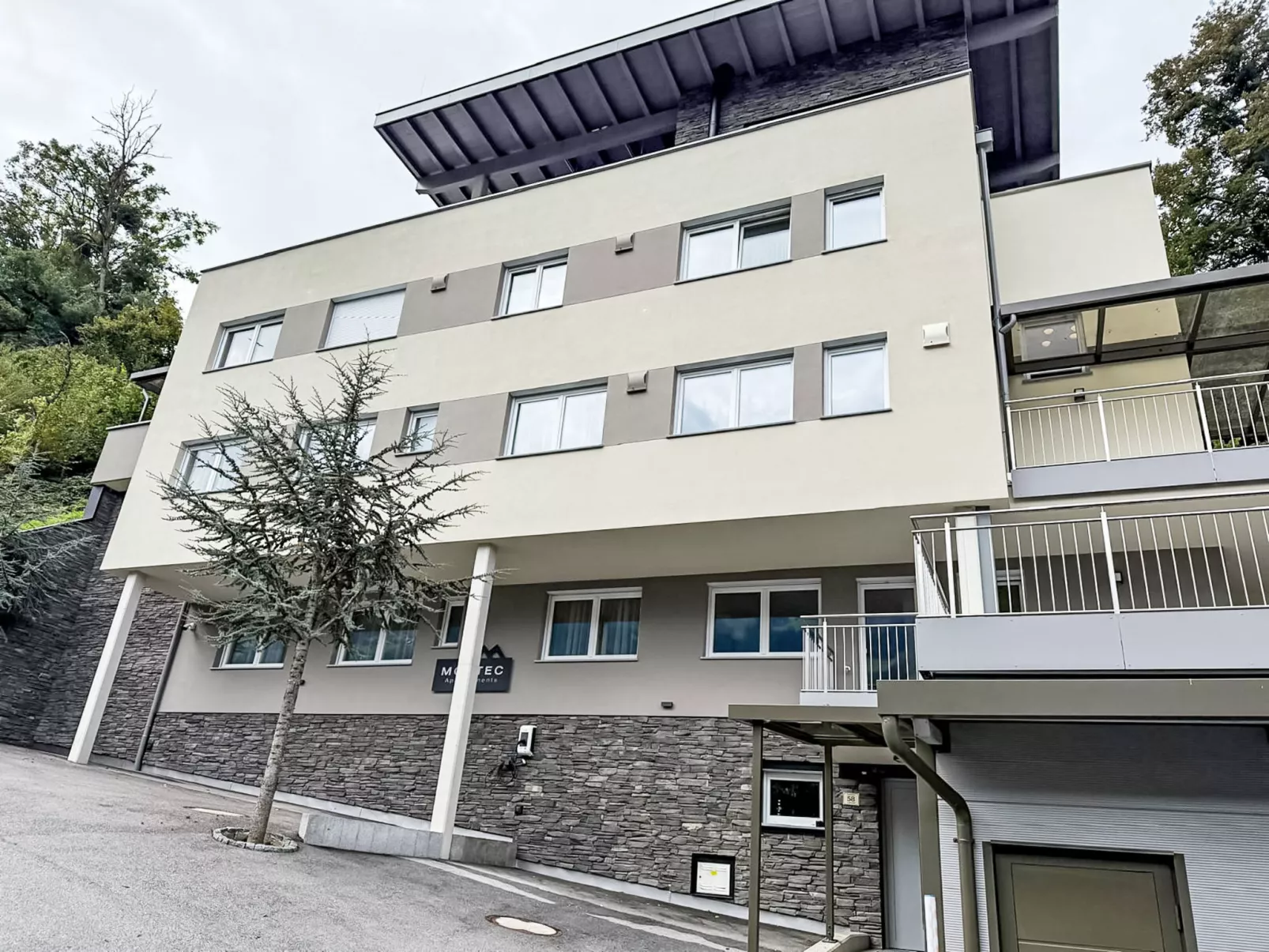 Montec Apart 2 - Buiten