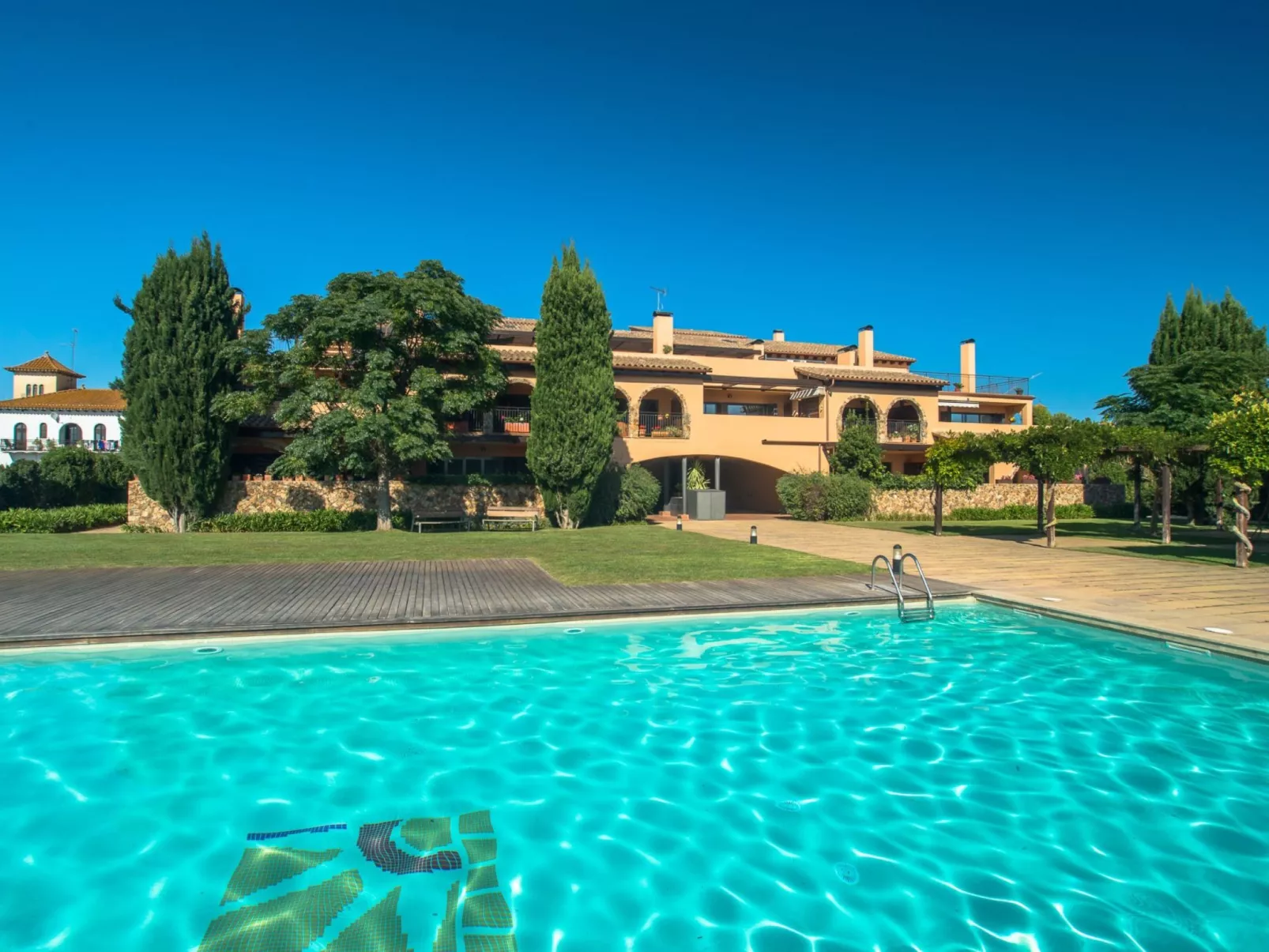 Costabravaforrent Segalar 9, für 4, Gemeinschaftspool