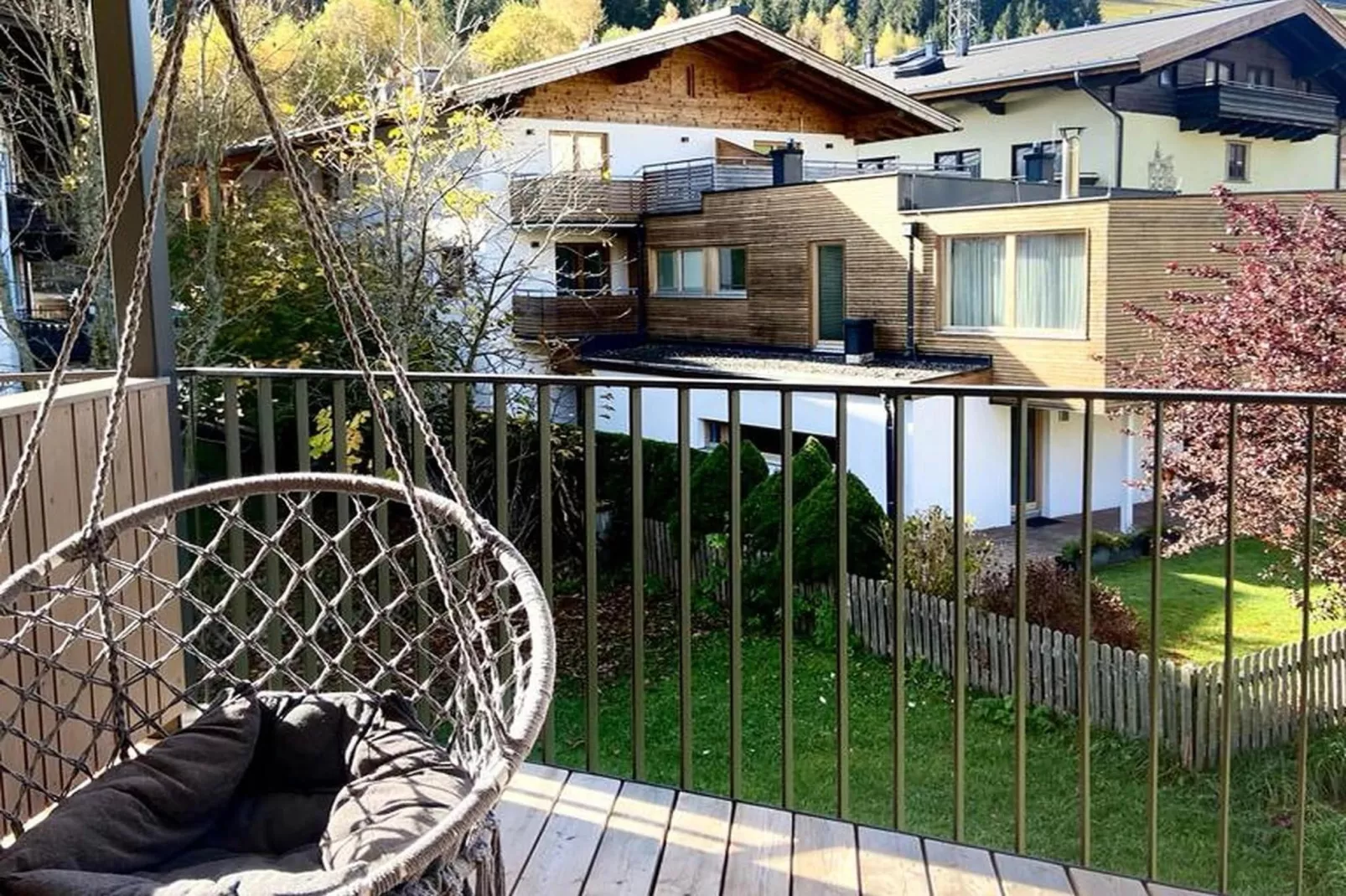 Bergzeit Appartements - Uitzicht zomer