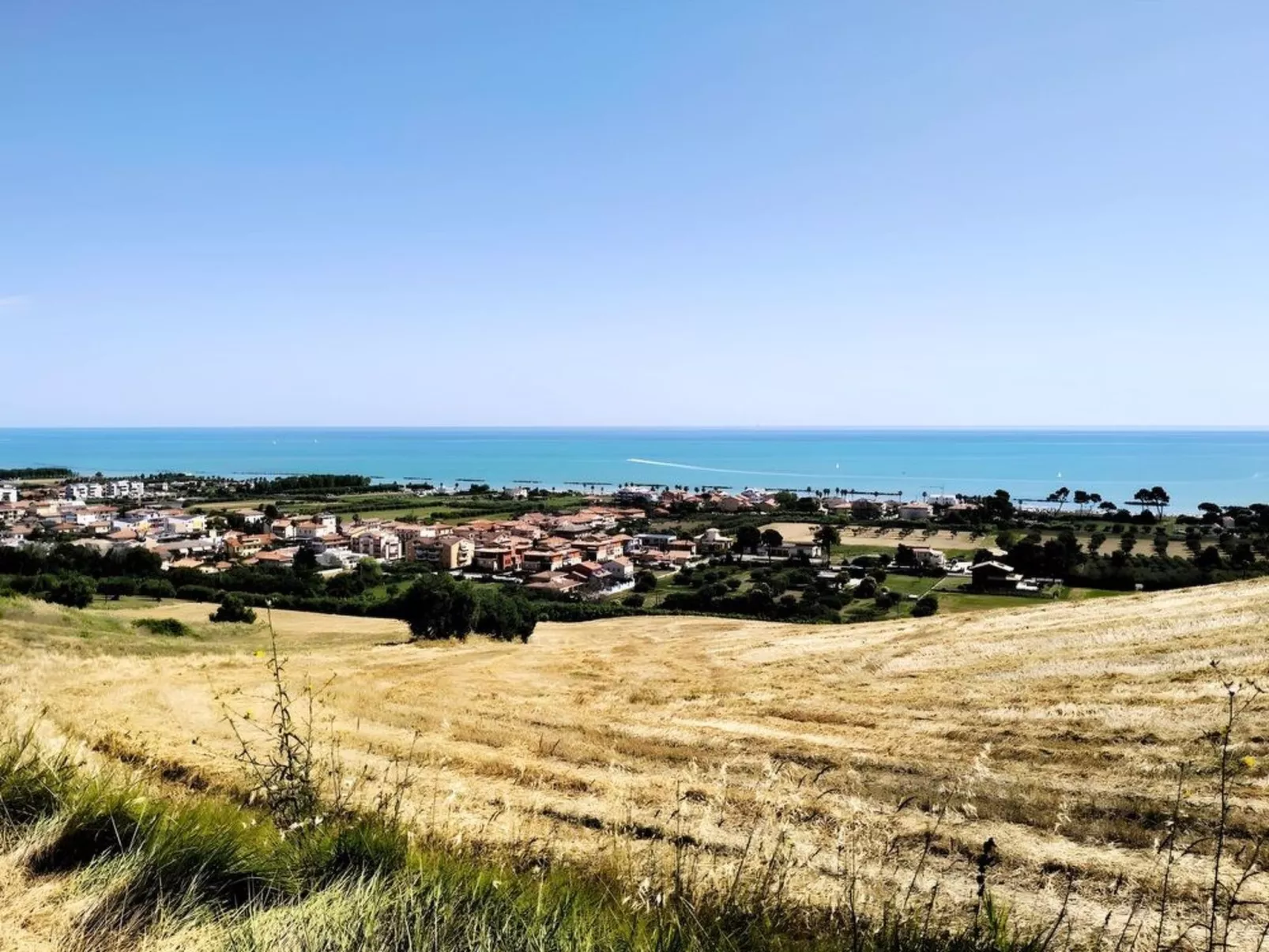 Schoene Appartment mit panoramische Blick - Buiten