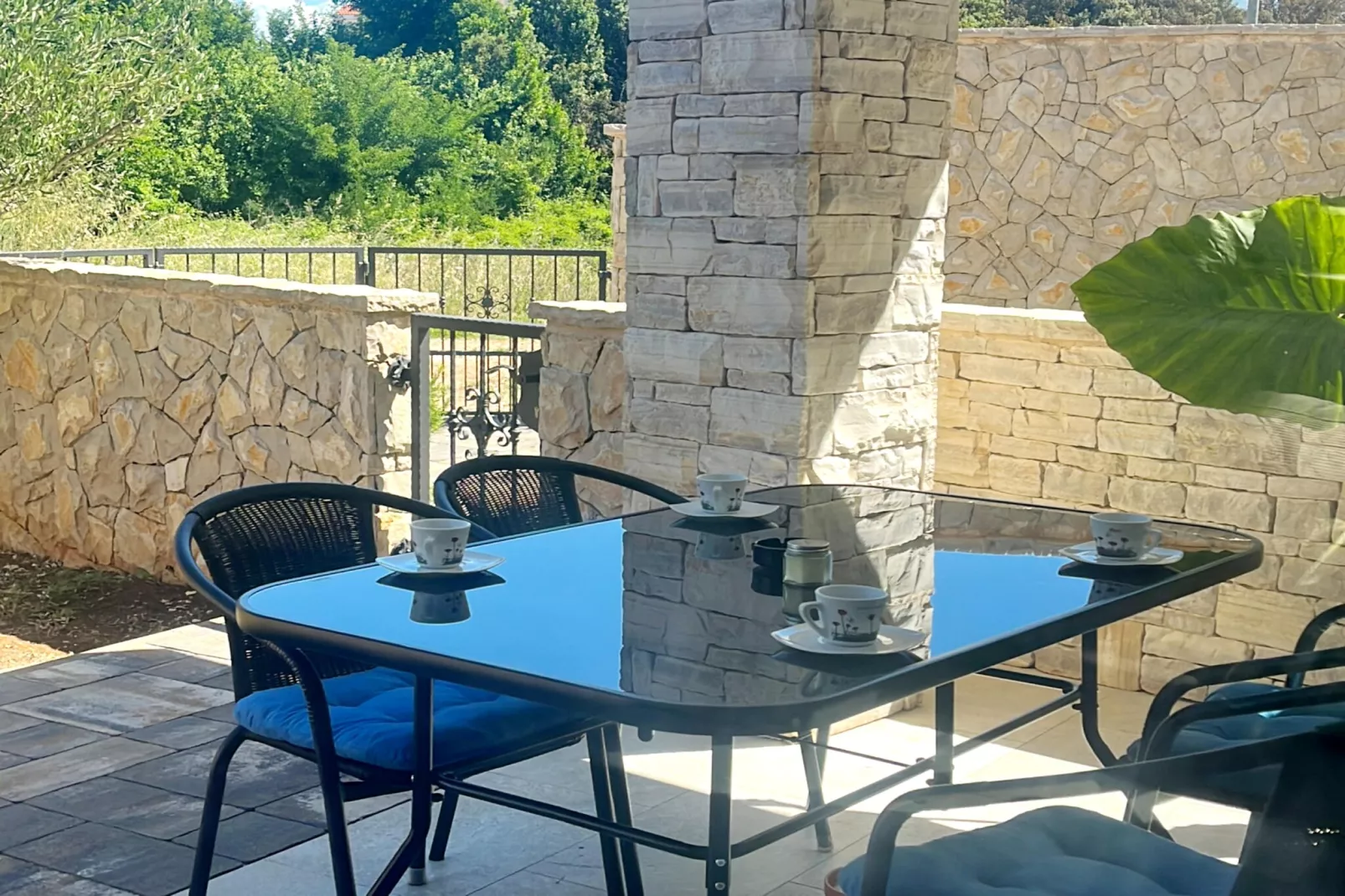 Apartment Mariner 1 with heated pool - Terrasbalkon