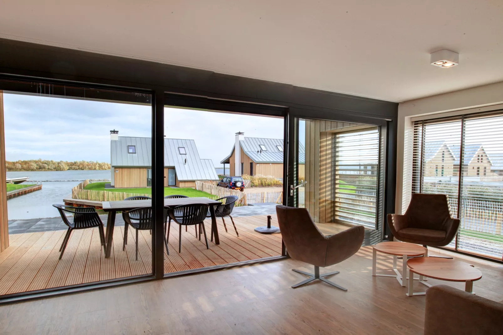 Resort Waterrijk Oesterdam 7 - Woonkamer
