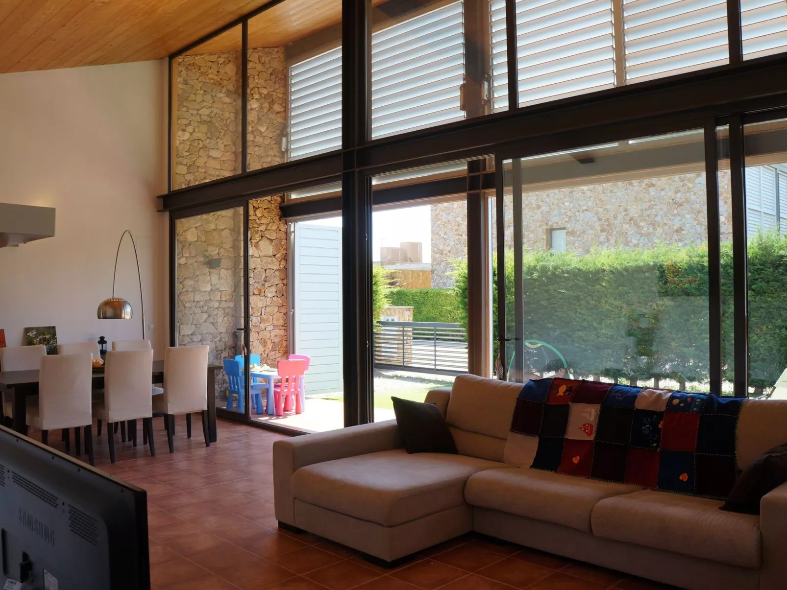 Costabravaforrent Gavarres, für 6 Personen mit Gemeinschaftspool - Binnen