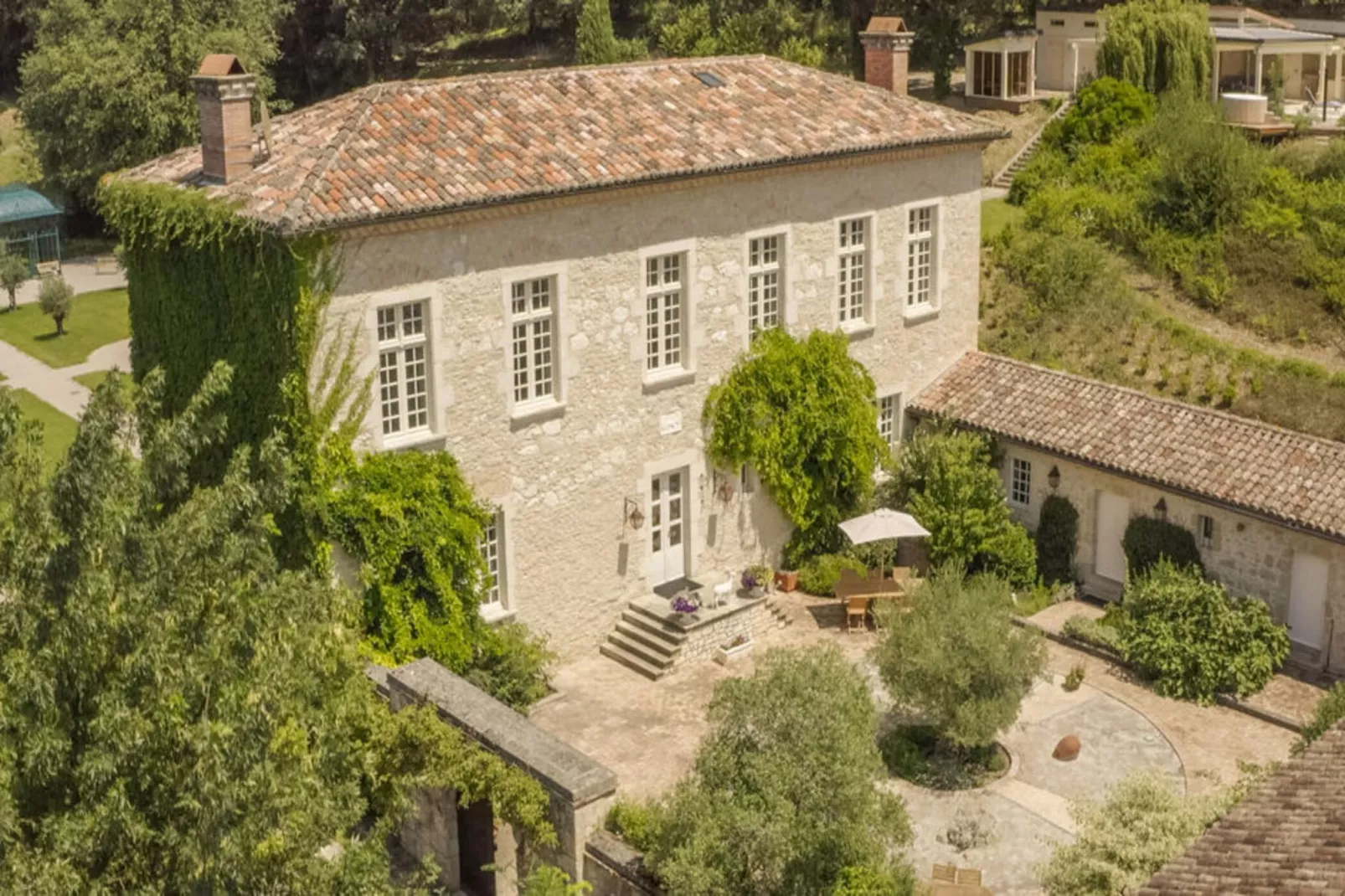 SCI Le Caz Propriété – Villa de Luxe dans le Sud de la France 14 persons - Buitenkant zomer