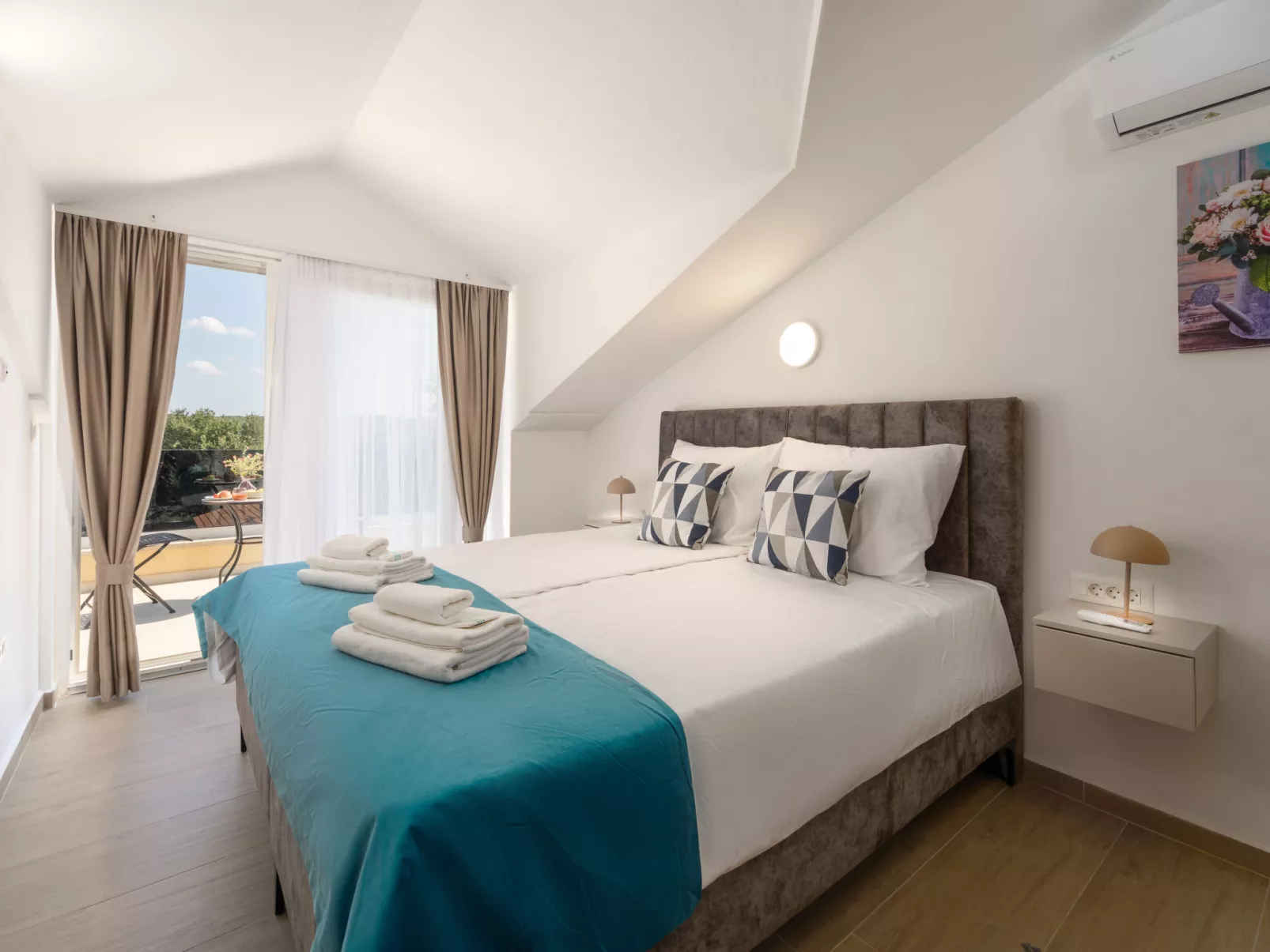 Mediterranee Oliva - Binnen