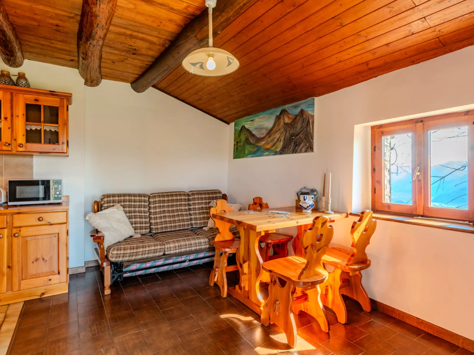 Baita Santina - Binnen