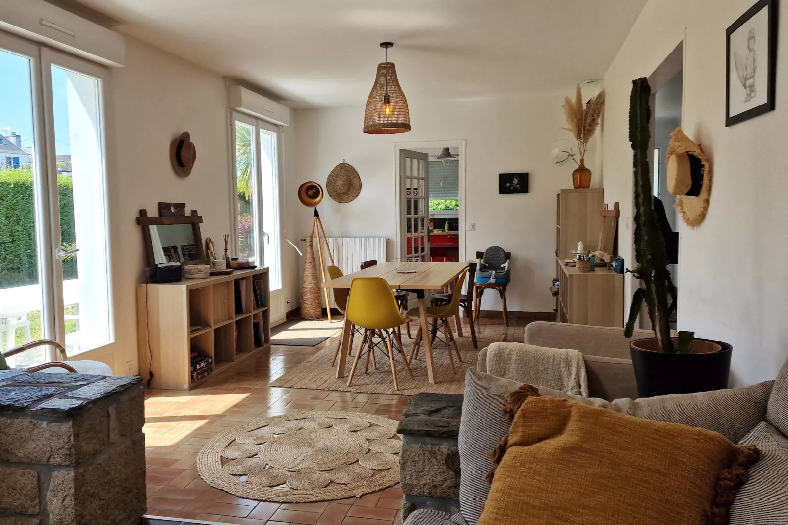 Holiday home in Locquirec - Eetkamer