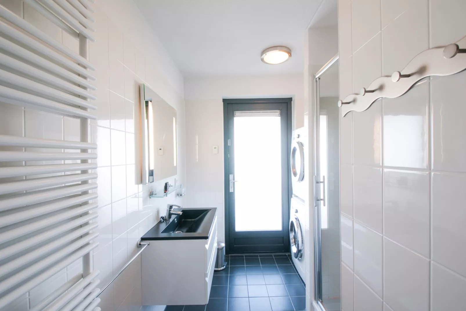 Resort Waterrijk Oesterdam 8 - Badkamer