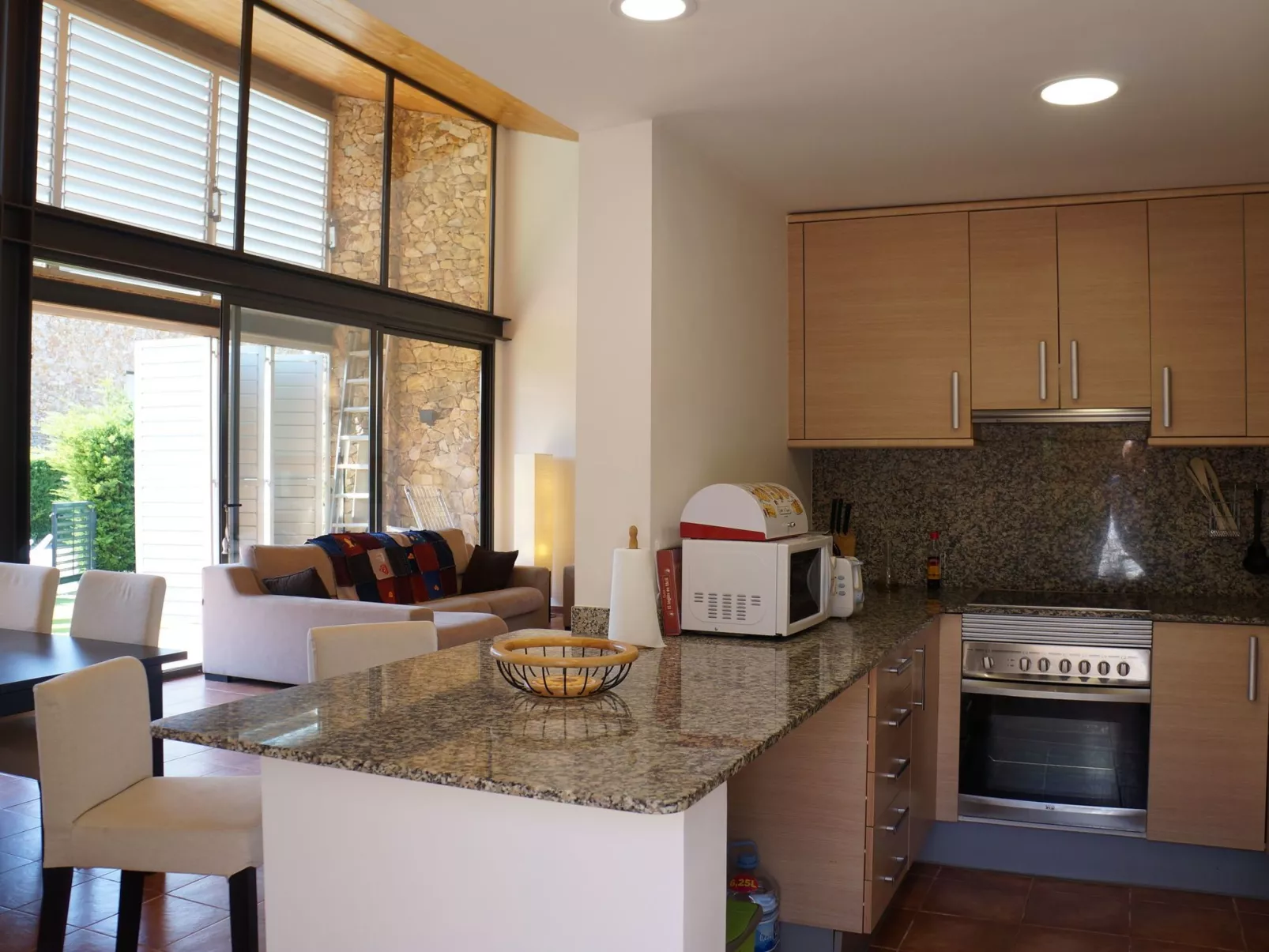 Costabravaforrent Gavarres, für 6 Personen mit Gemeinschaftspool - Binnen