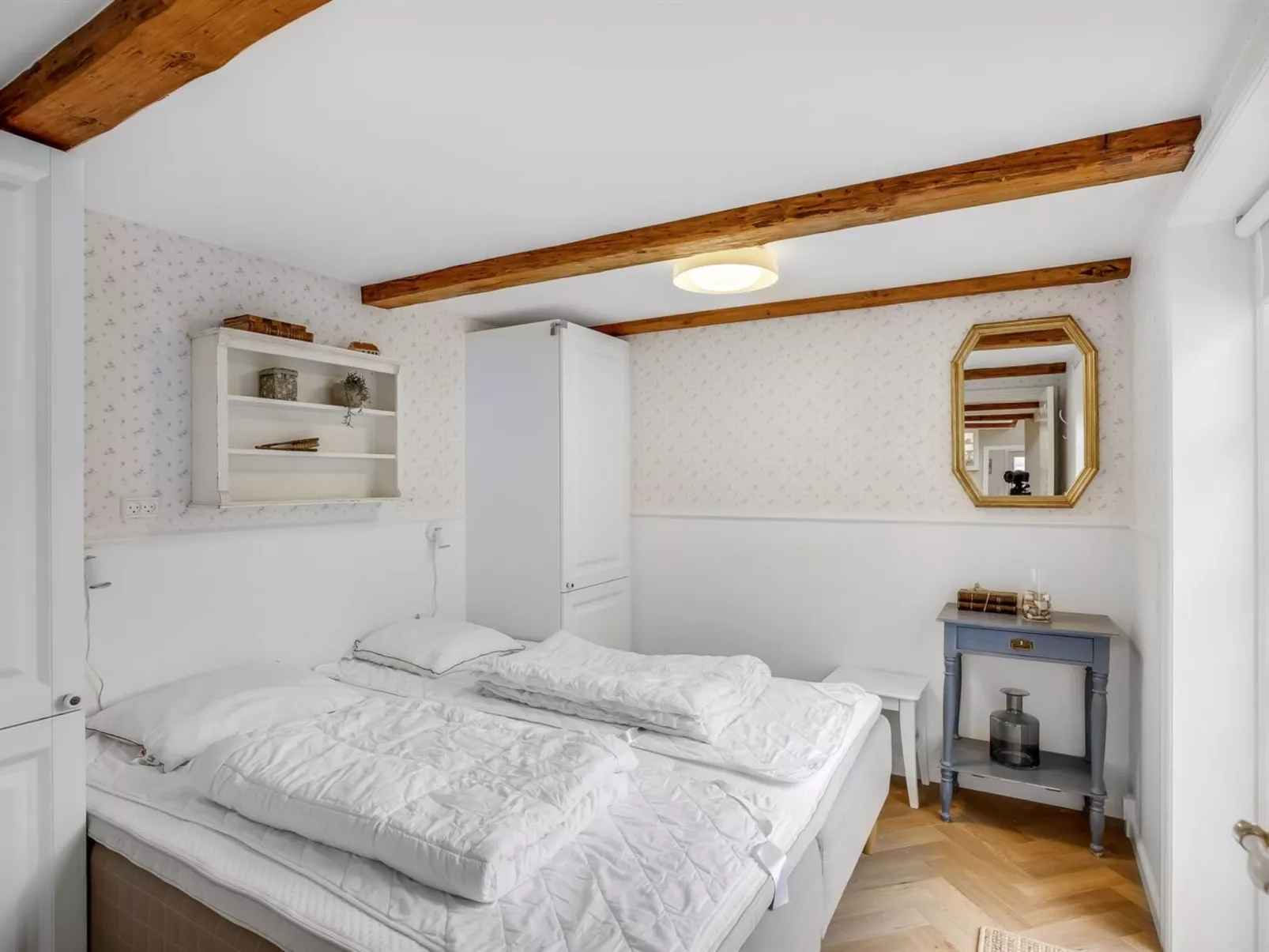 "Juhana" - 150m from the sea - Binnen