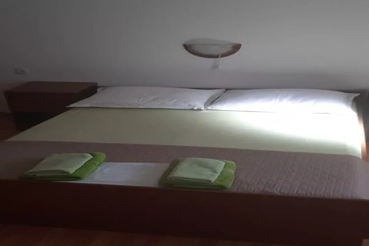 Apartments Snjezana - One Bedroom Apartment with Balcony and Sea View A1 - Slaapkamer