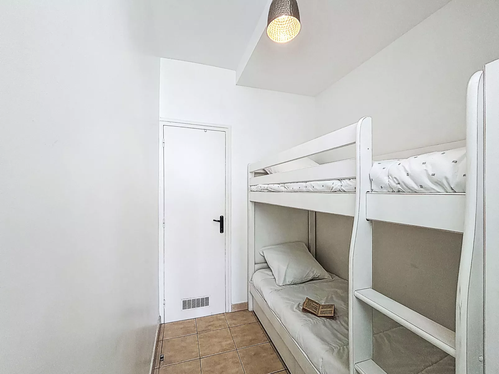 Imperial II - Binnen