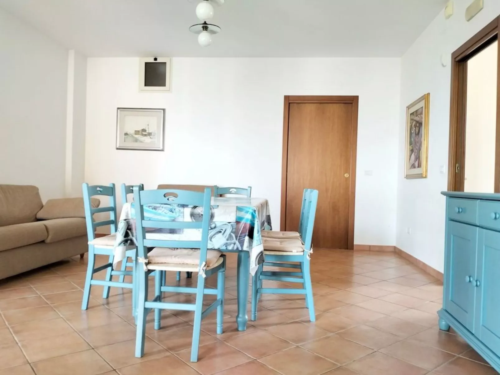 Schoene Appartment mit panoramische Blick - Binnen