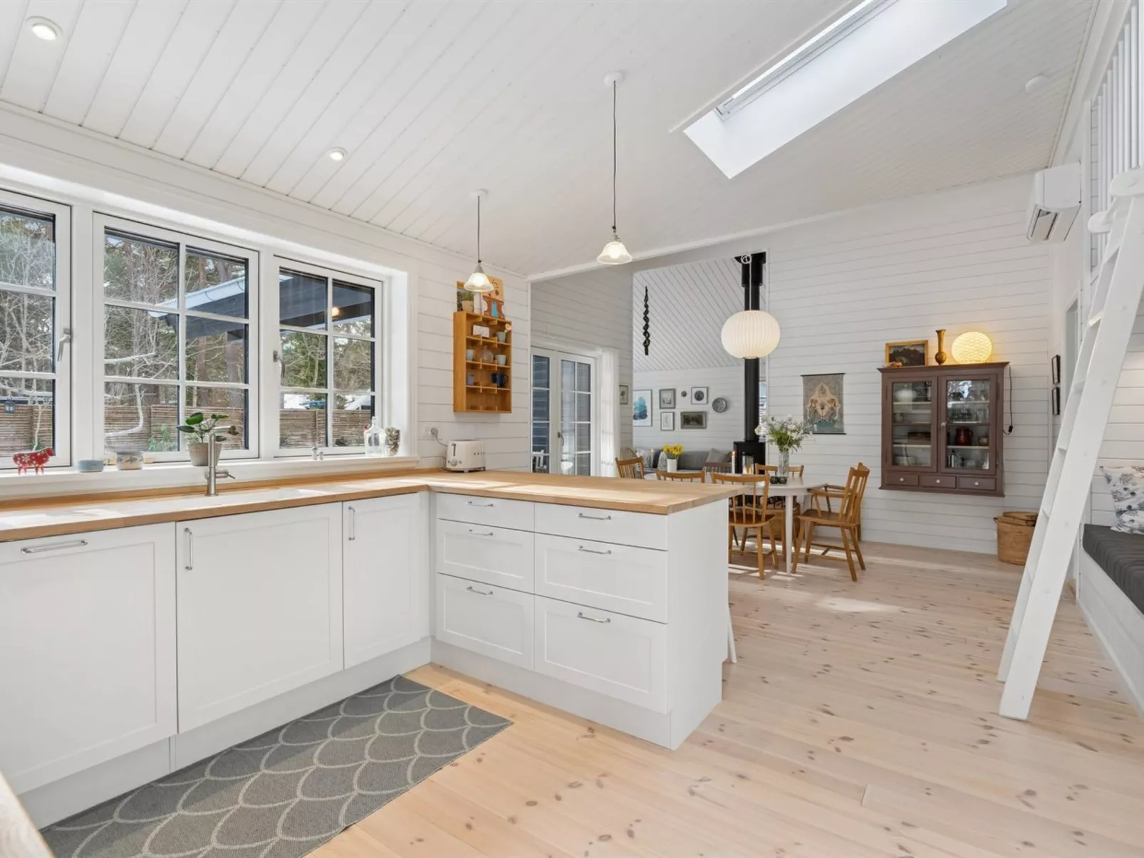 "Hoat" - 250m from the sea - Binnen