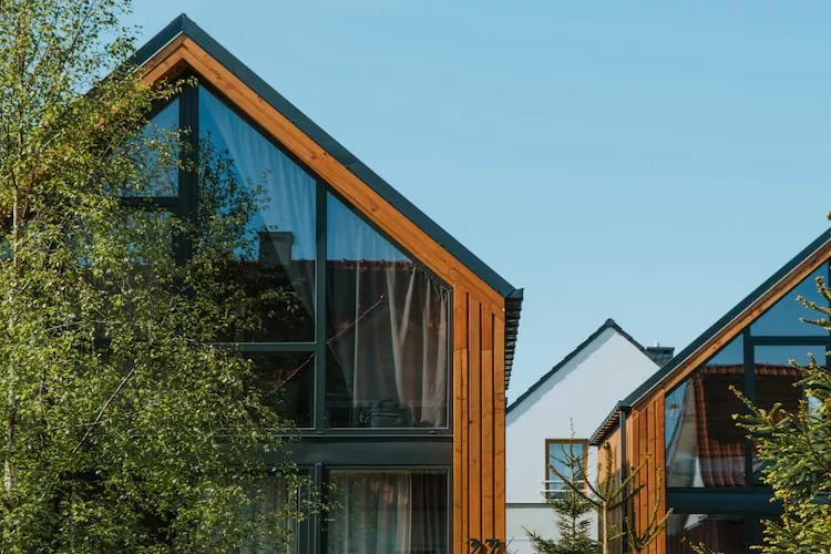 Domy wakacyjne i apartamenty w Niechorzu - Buitenkant zomer