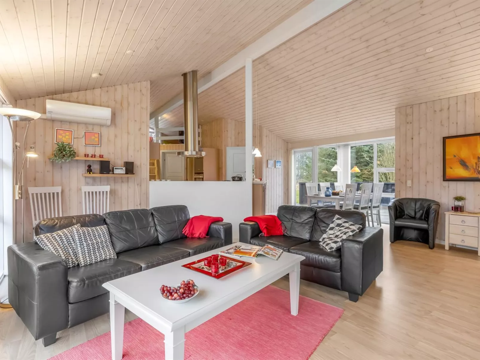 "Beeke" - 1.4km from the sea - Binnen