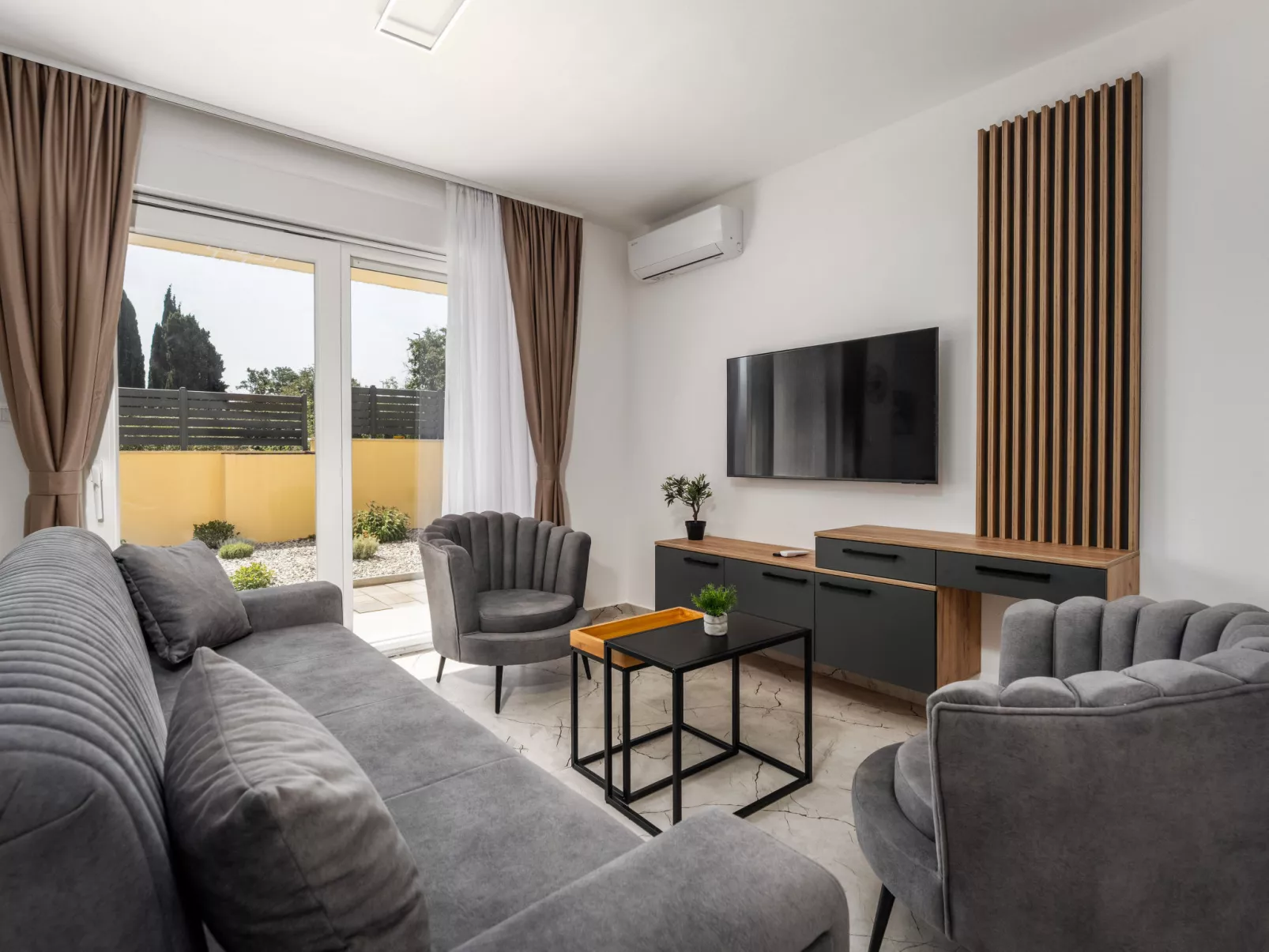 Mediterranee Oliva - Binnen