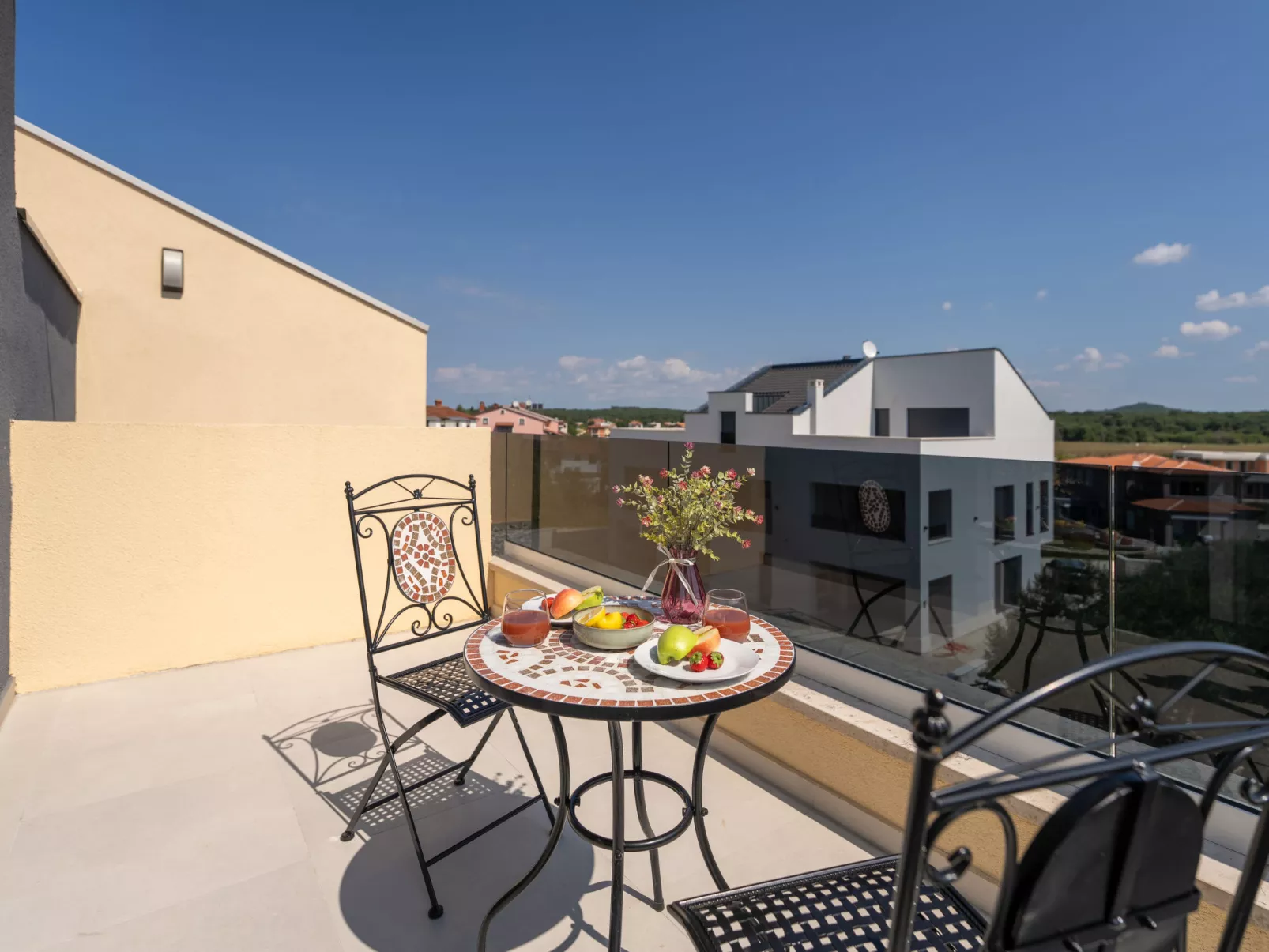 Mediterranee Oliva - Buiten