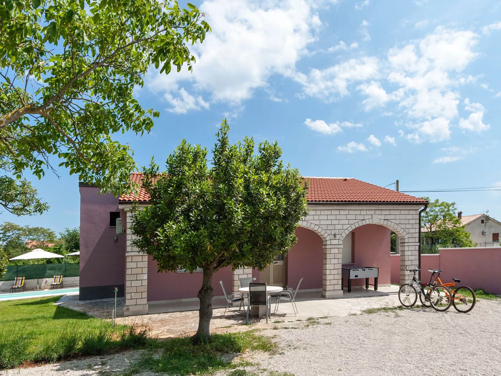 Villa Lilly - Image-tags.info