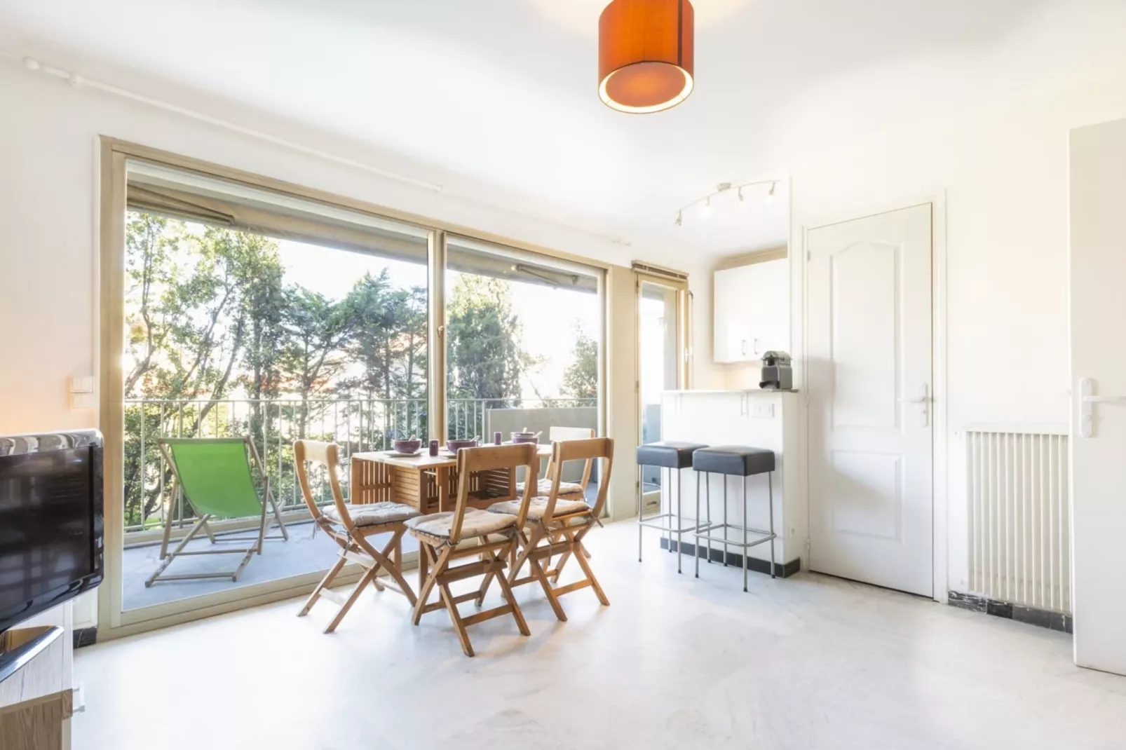 Appartement en bord de mer – Plage de la Salis