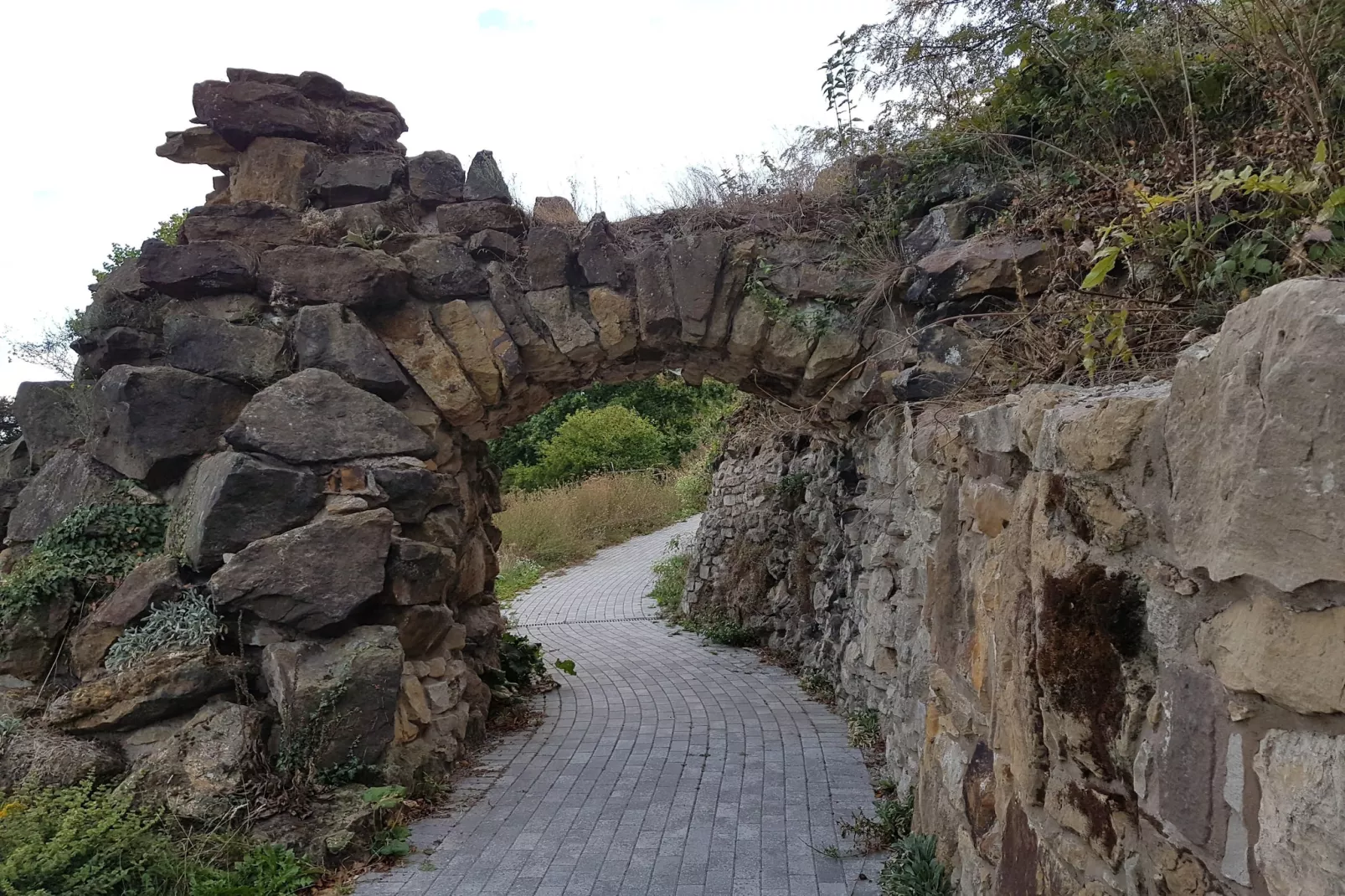 Mercure Hotel - Standard Double Room with Sofa Bed - Gebieden zomer 5km