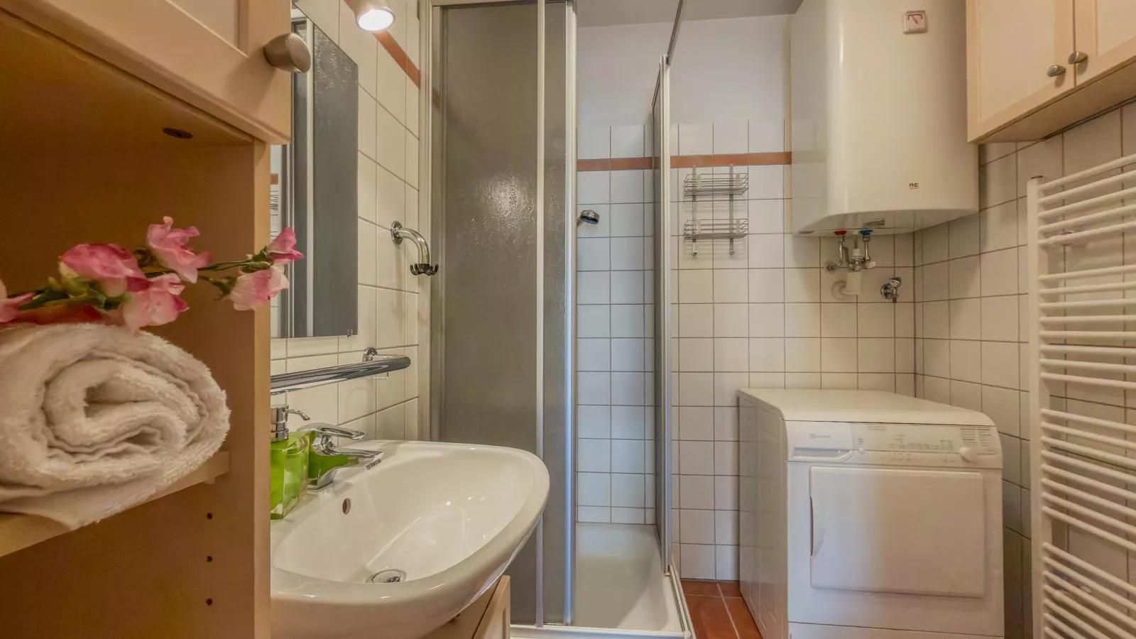 Salburg Tröpolach - Badkamer